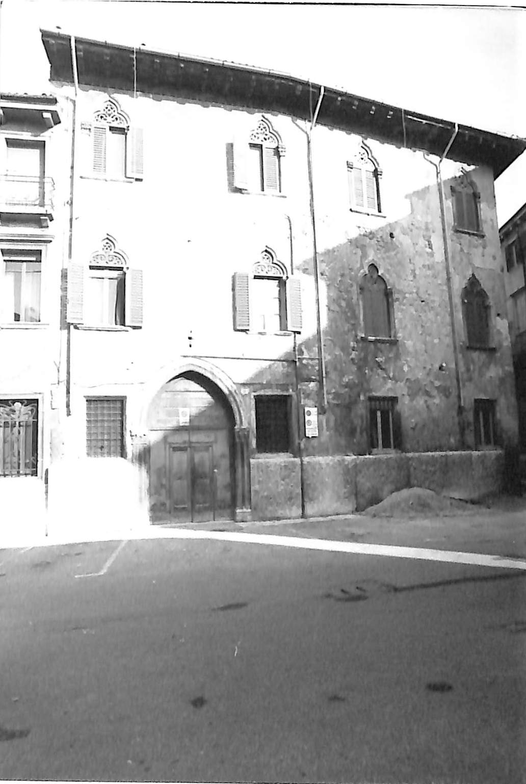 Casa Avanzi