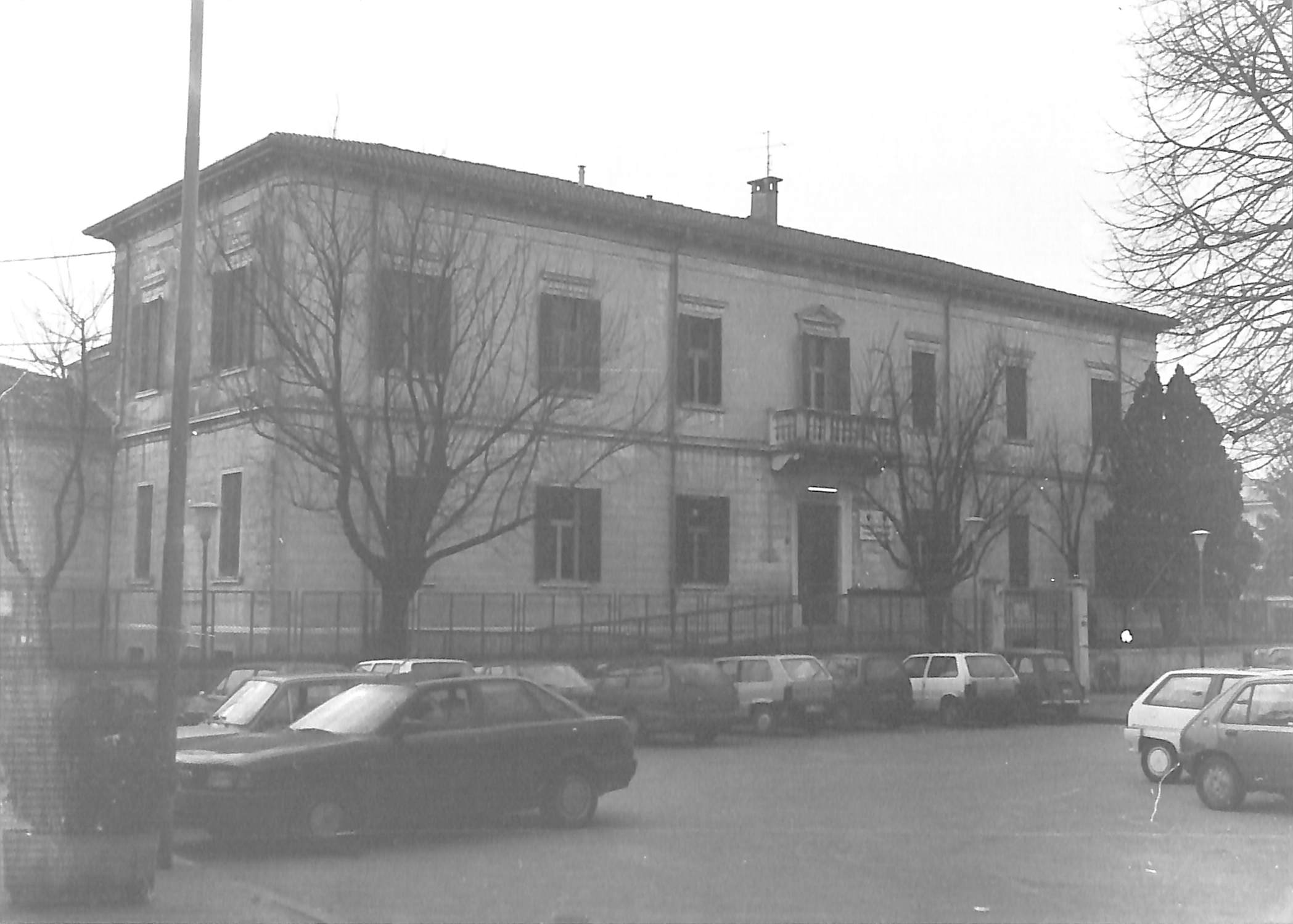 Scuola elementare Cesare Betteloni