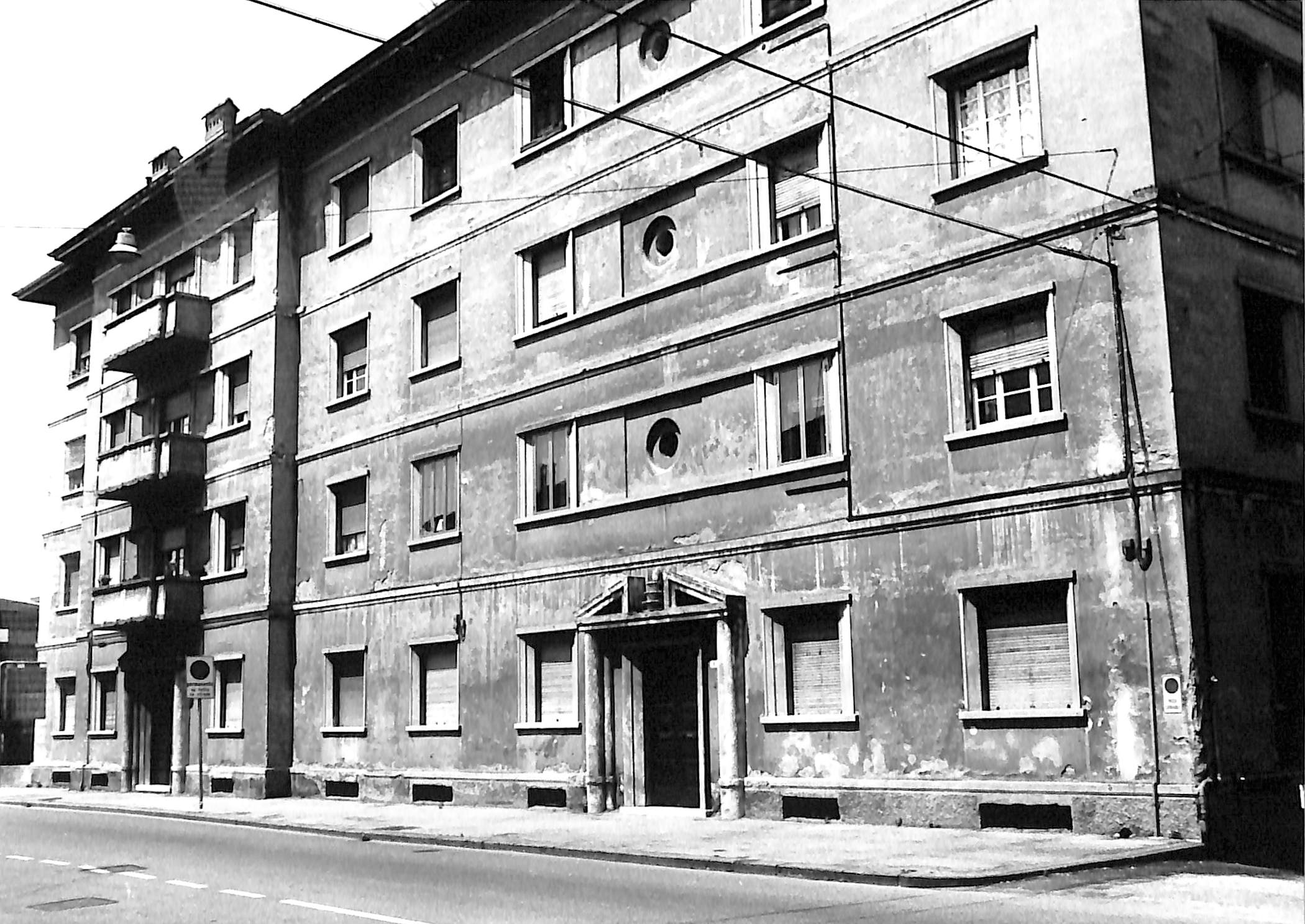 casa ad appartamenti, popolare