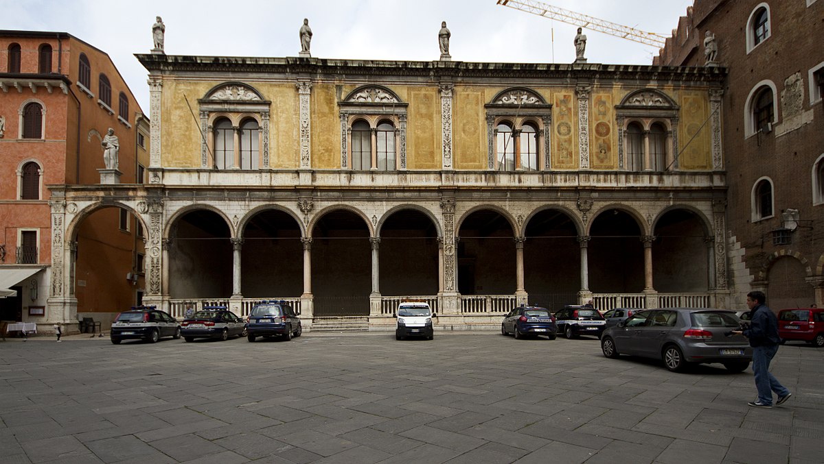 palazzo, Loggia del Consiglio