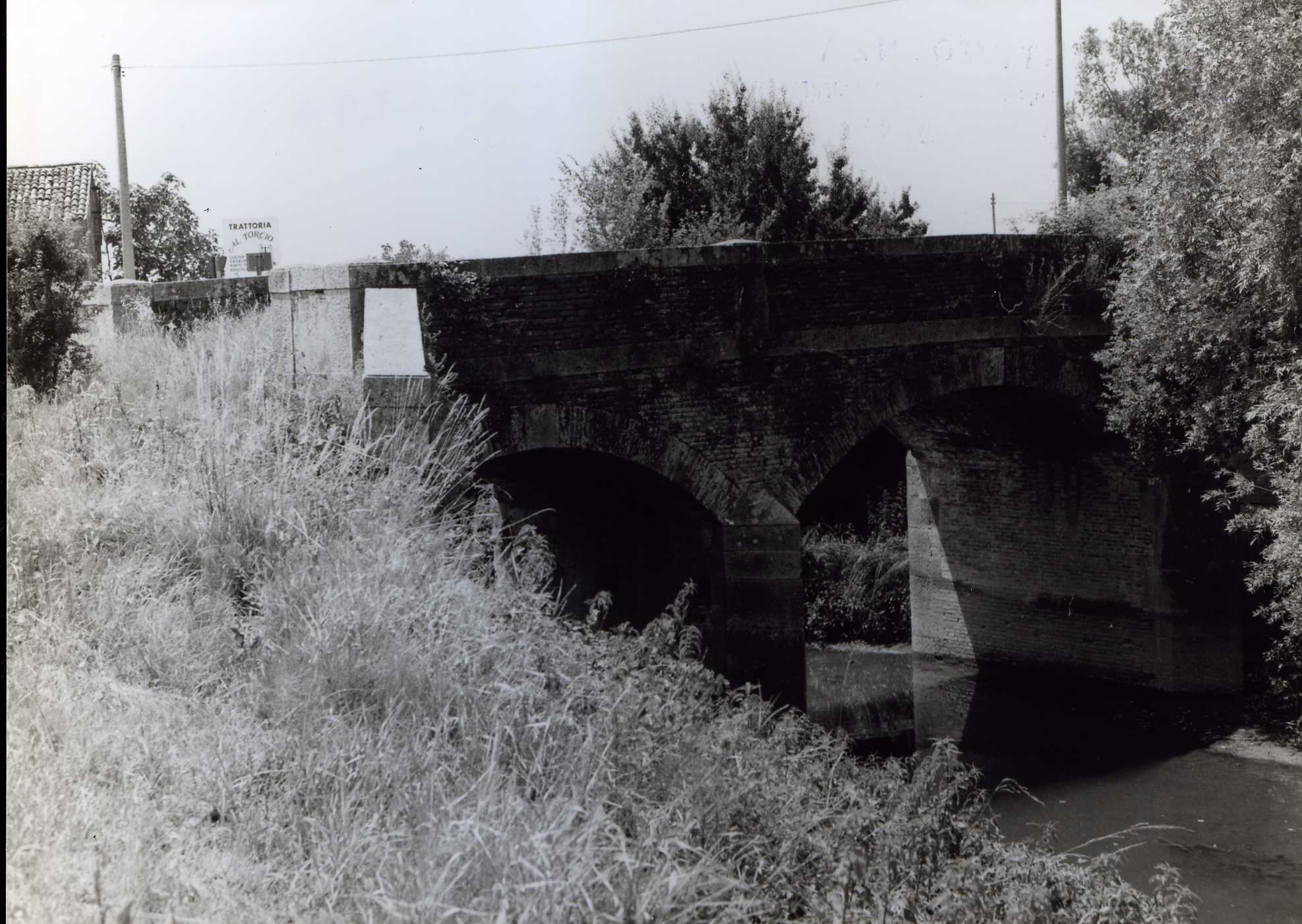 Ponte sullo scolo Liona