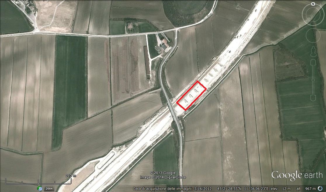 edificio rustico e tracce di centuriazione