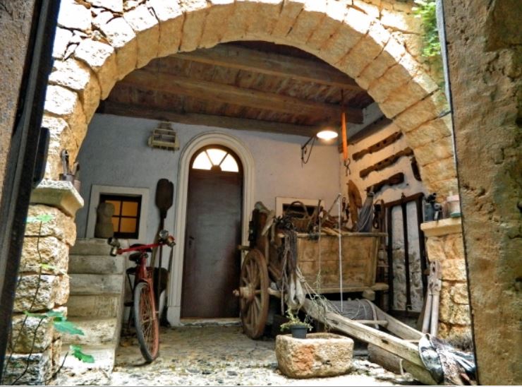 Museo etnografico Galluras. Il museo della femina agabbadora