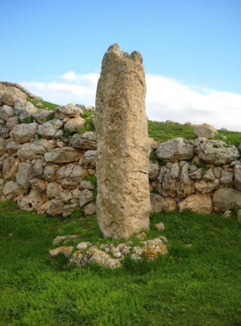 Santuario preistorico di Monte d'Accoddi