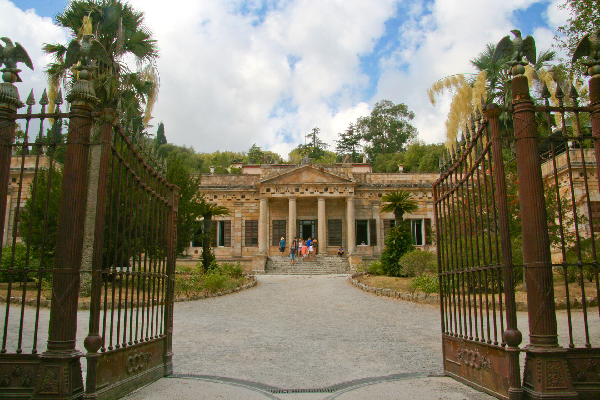 Museo nazionale delle residenze Napoleoniche "Villa di San Martino"