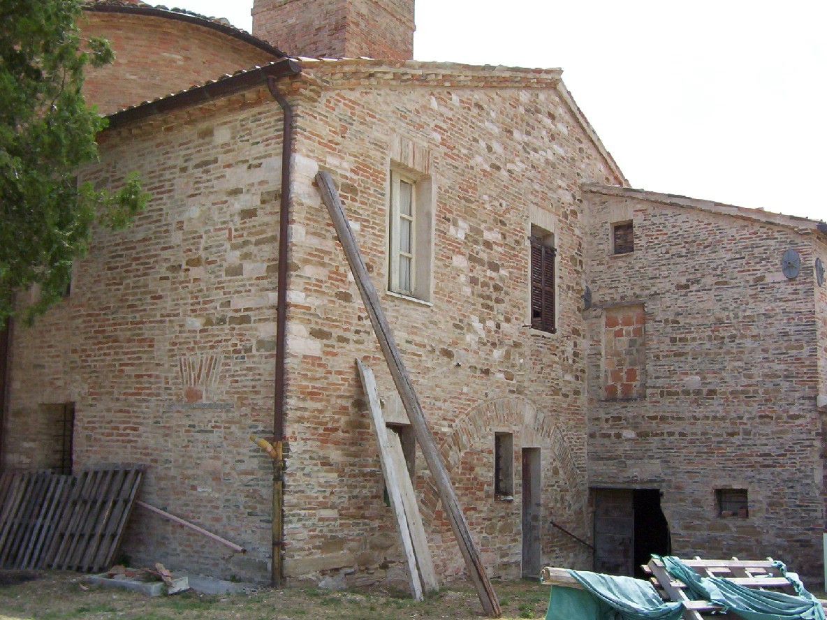 Casa di S. Andrea di Loretello