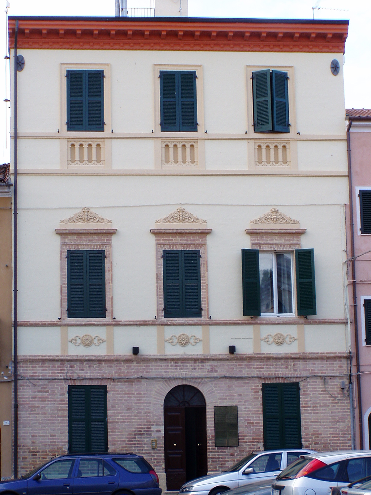 Palazzetto di appartamenti