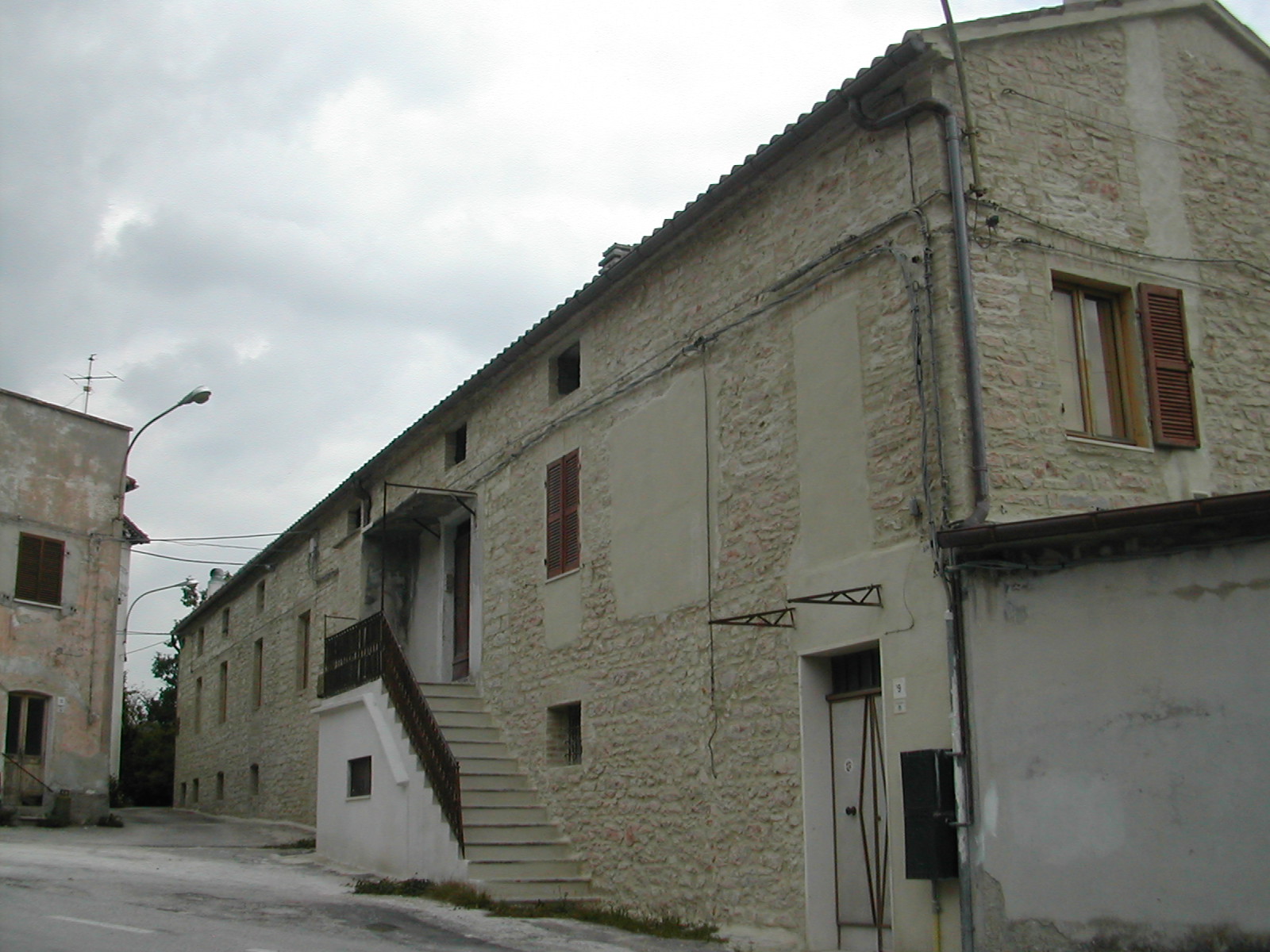 Casa a schiera in Via Corridoni, 10