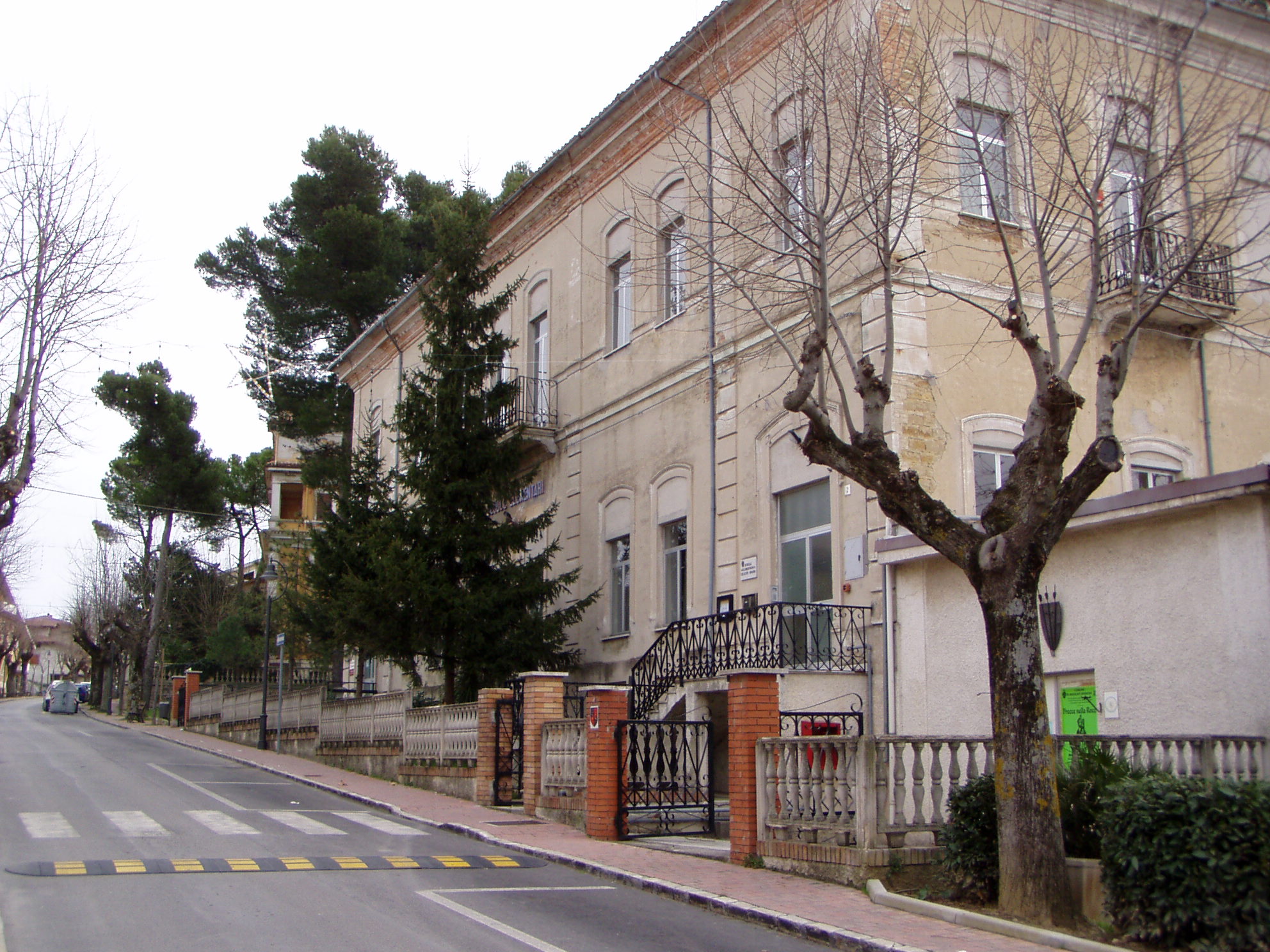 Scuola elementare Celeste Erard