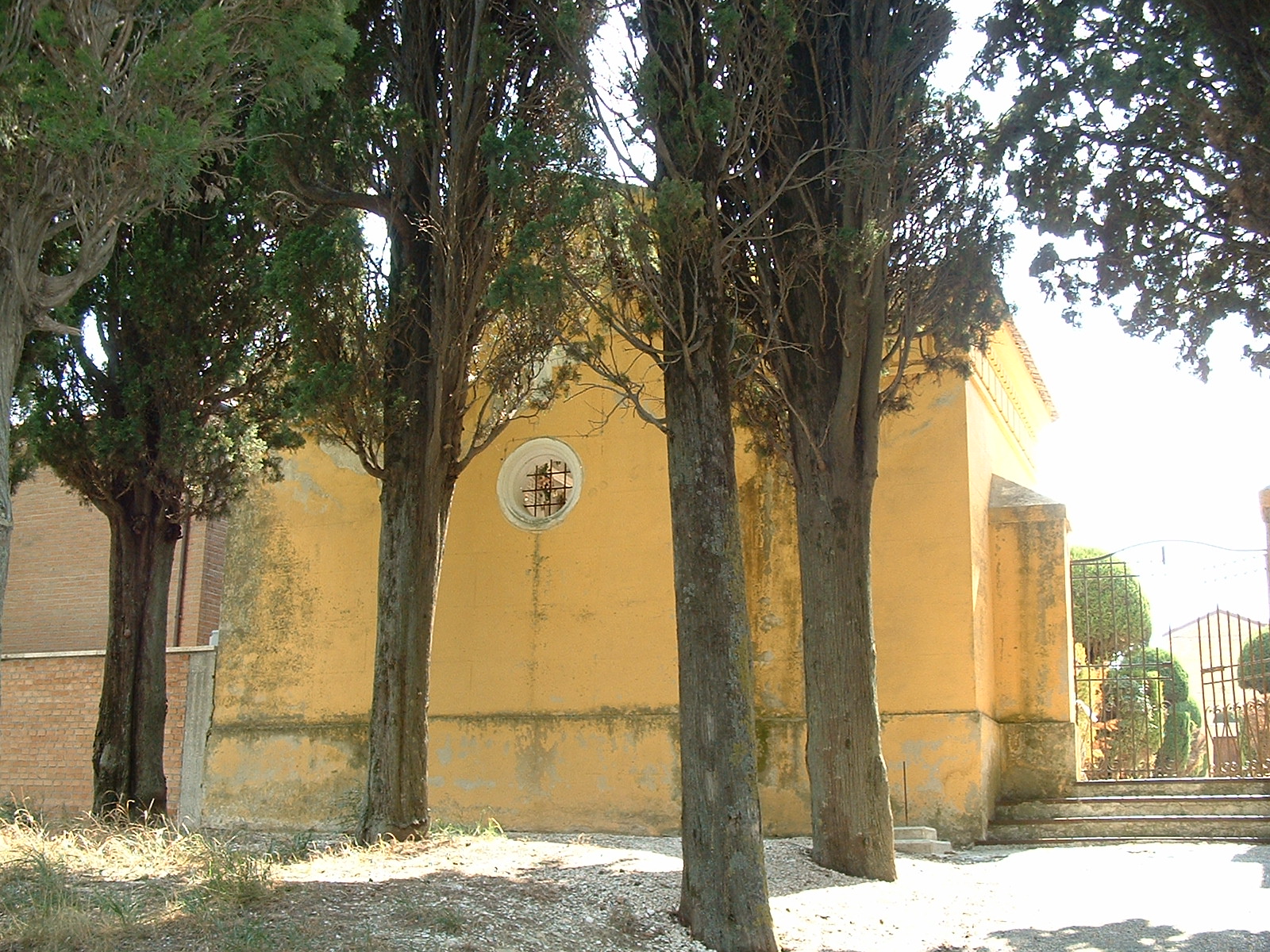 Cimitero di Mergo