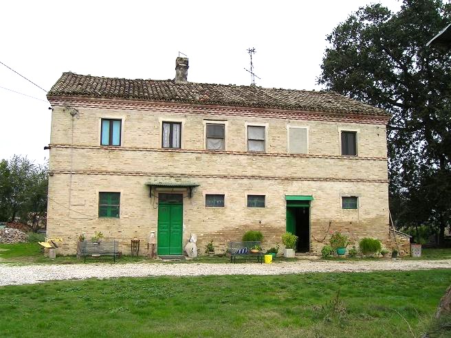 Casa colonica di via Montefanese 159