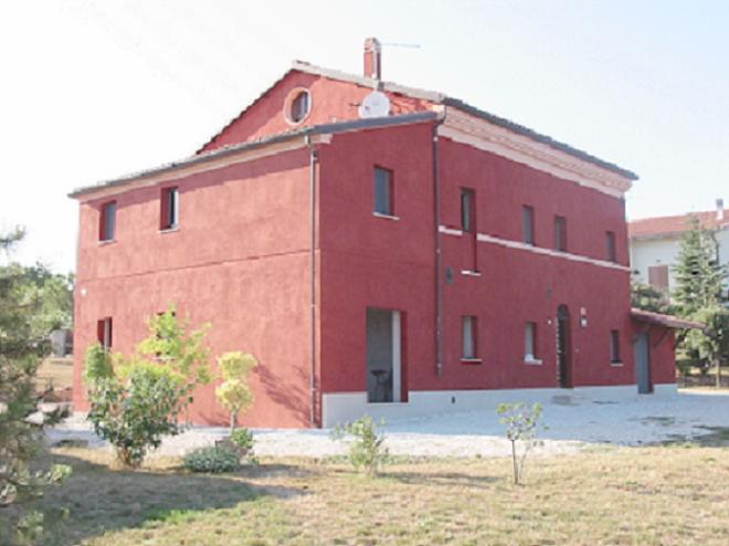 Casa colonica di via Striscioni 25