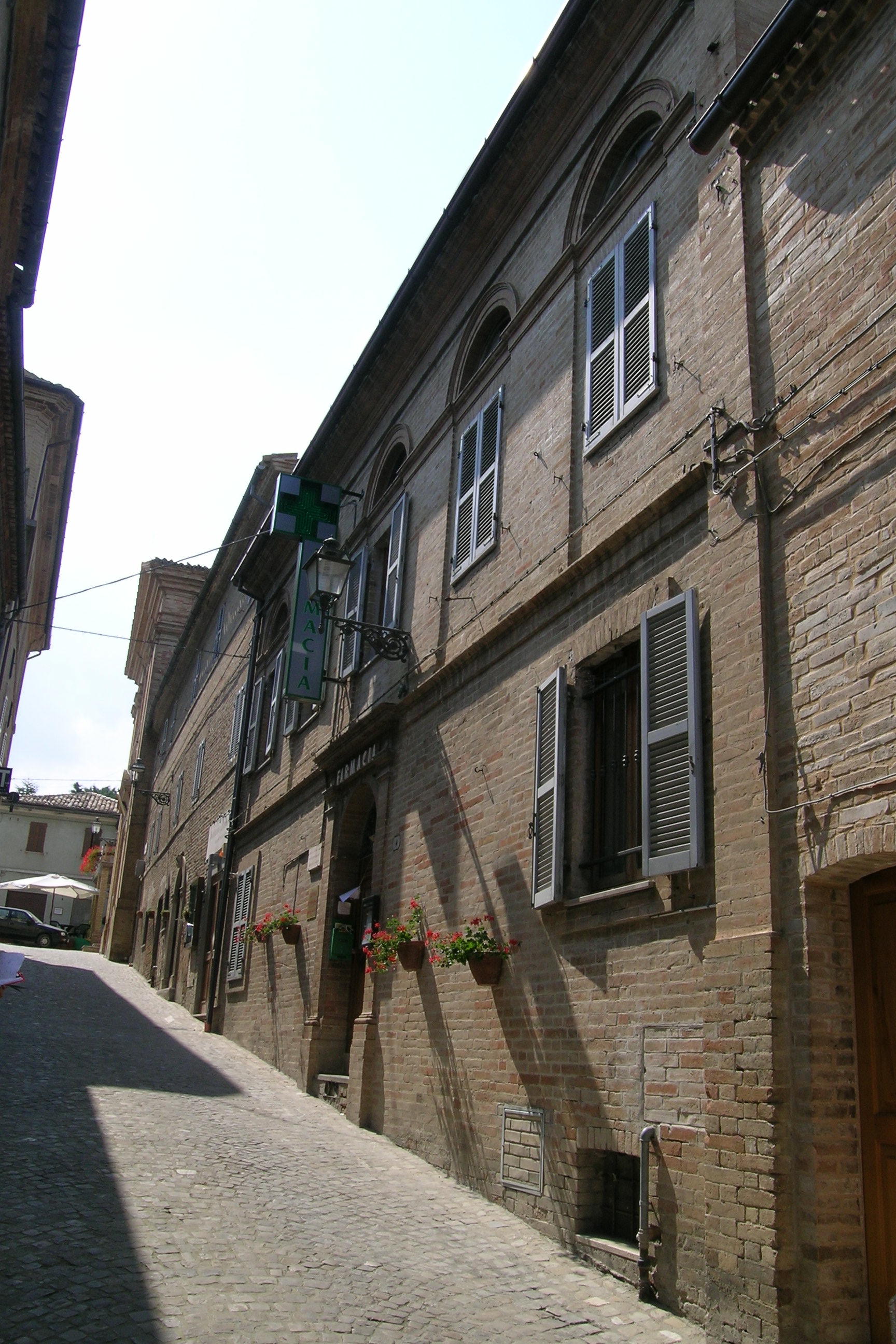 Palazzetto di appartamenti