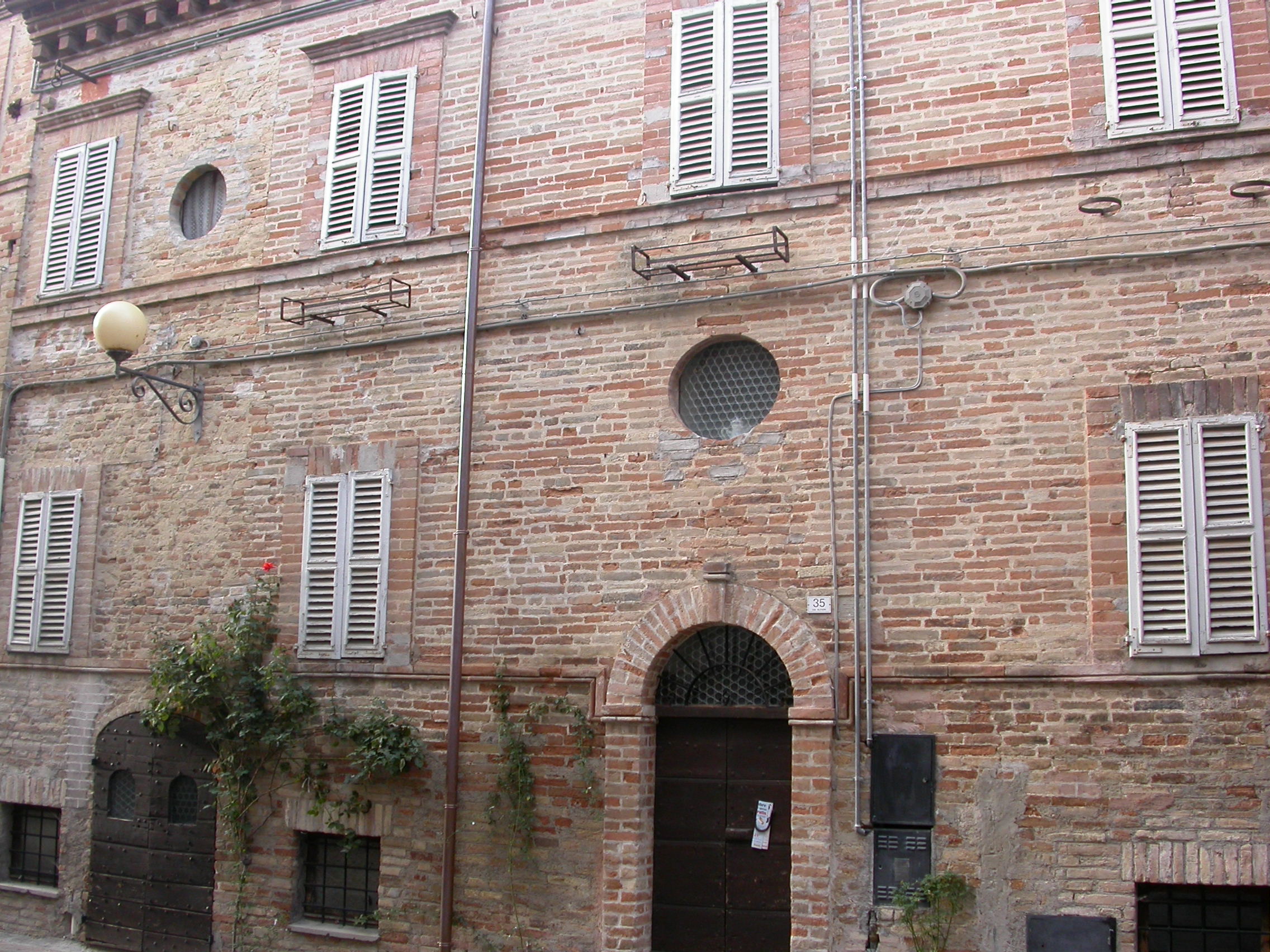 Palazzetto in via Alfieri