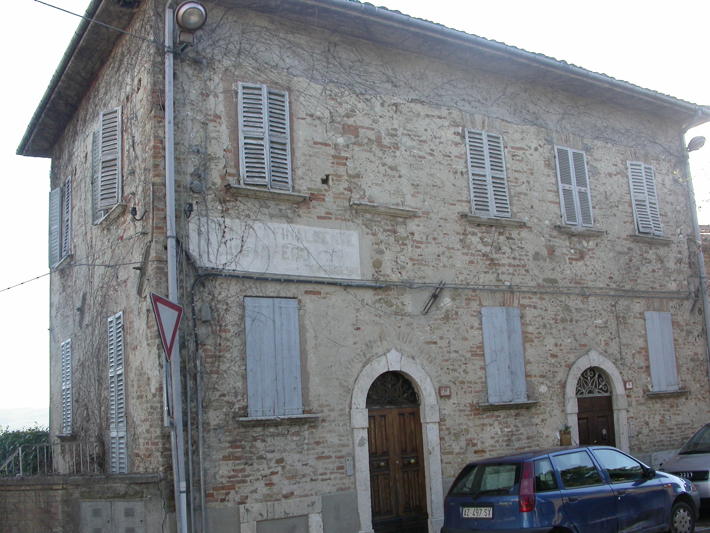 Casa in via C. Levi