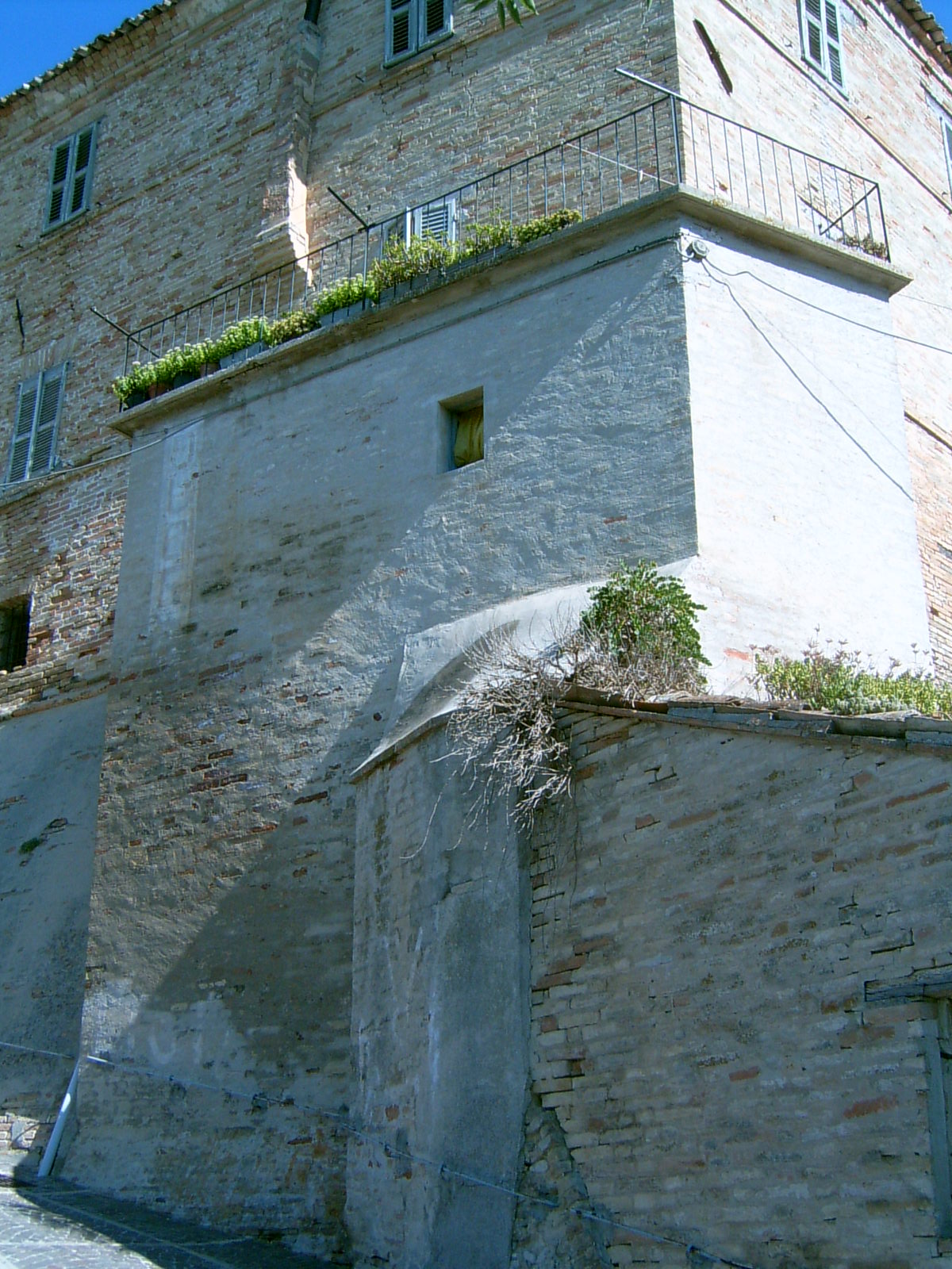 Bastione delle Mura urbiche di Alteta