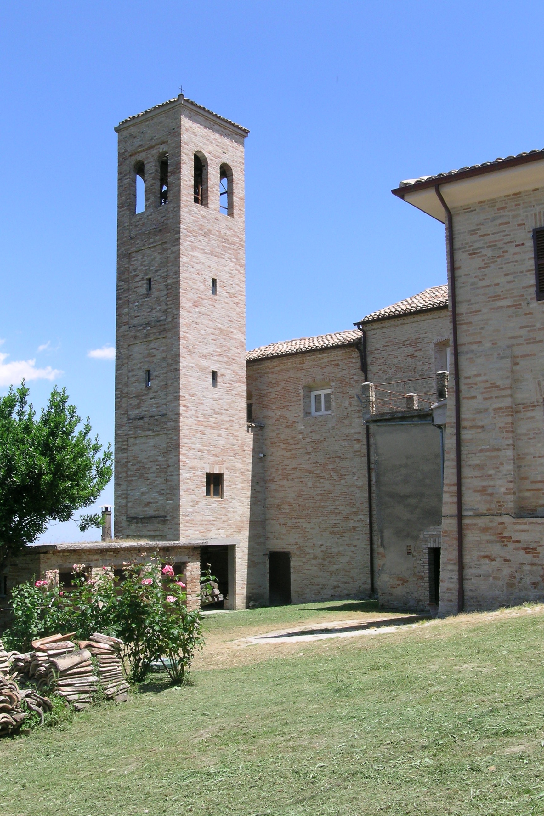 Campanile della Chiesa di S. Marone