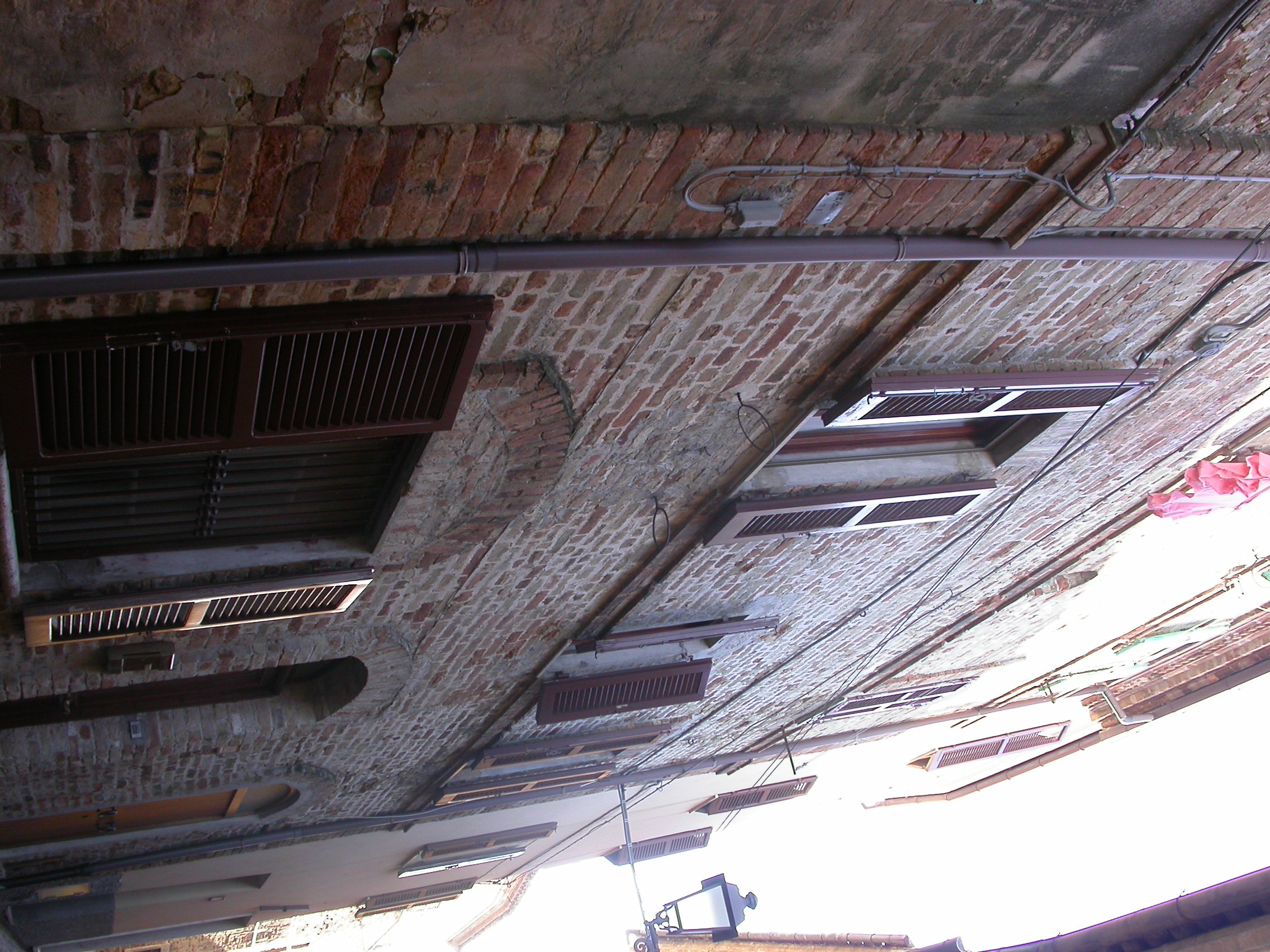 Casa a blocco in via C. Allegretti