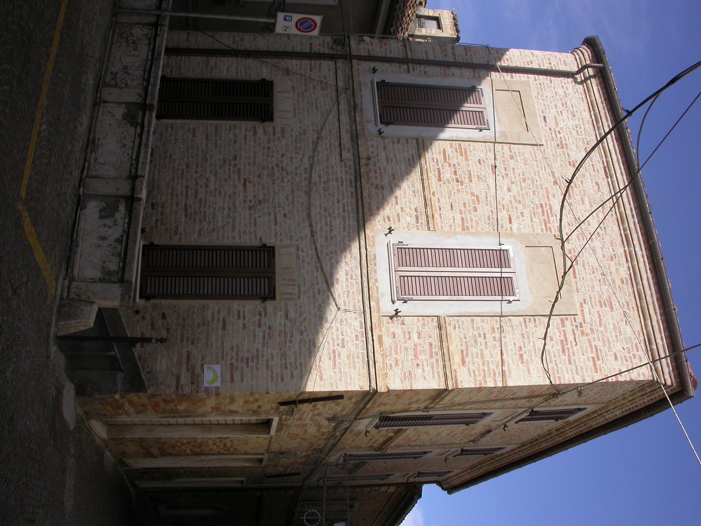 Casa a blocco in via Corso