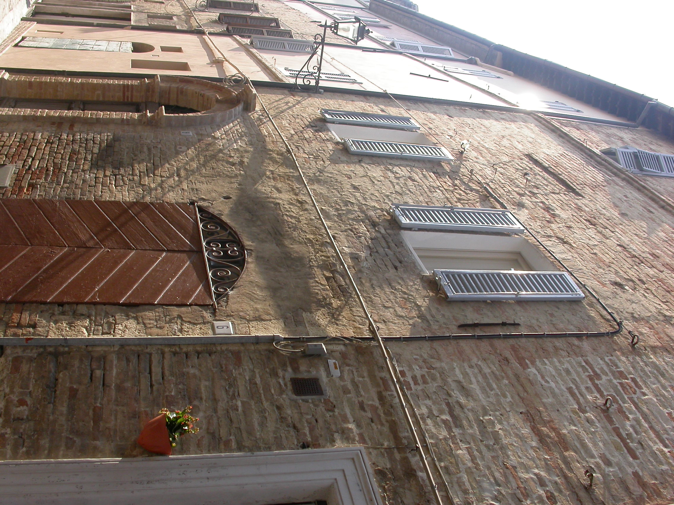 Casa a schiera in corso Serpente Aureo