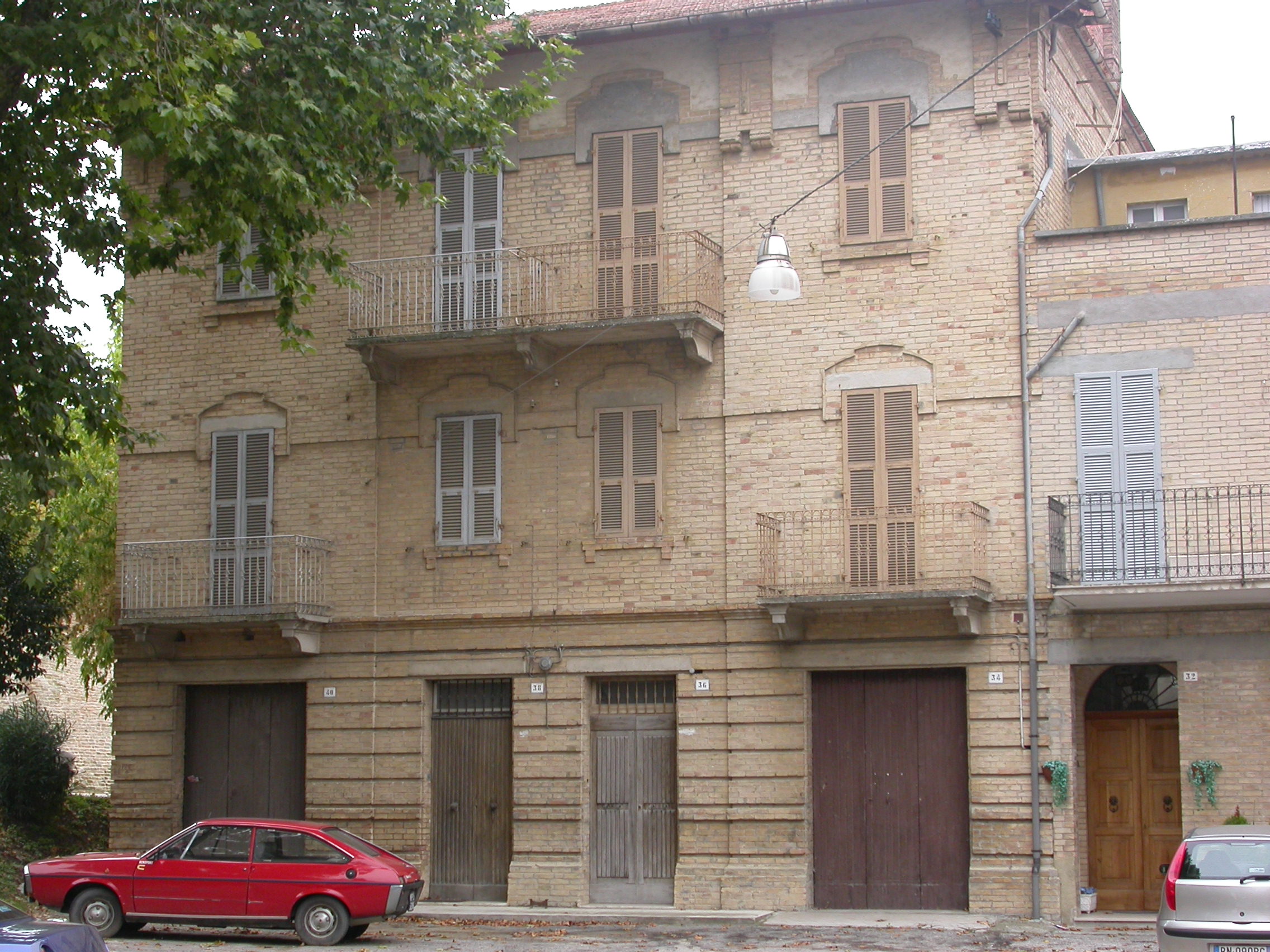 Case a schiera in viale Ernico Berlinguer