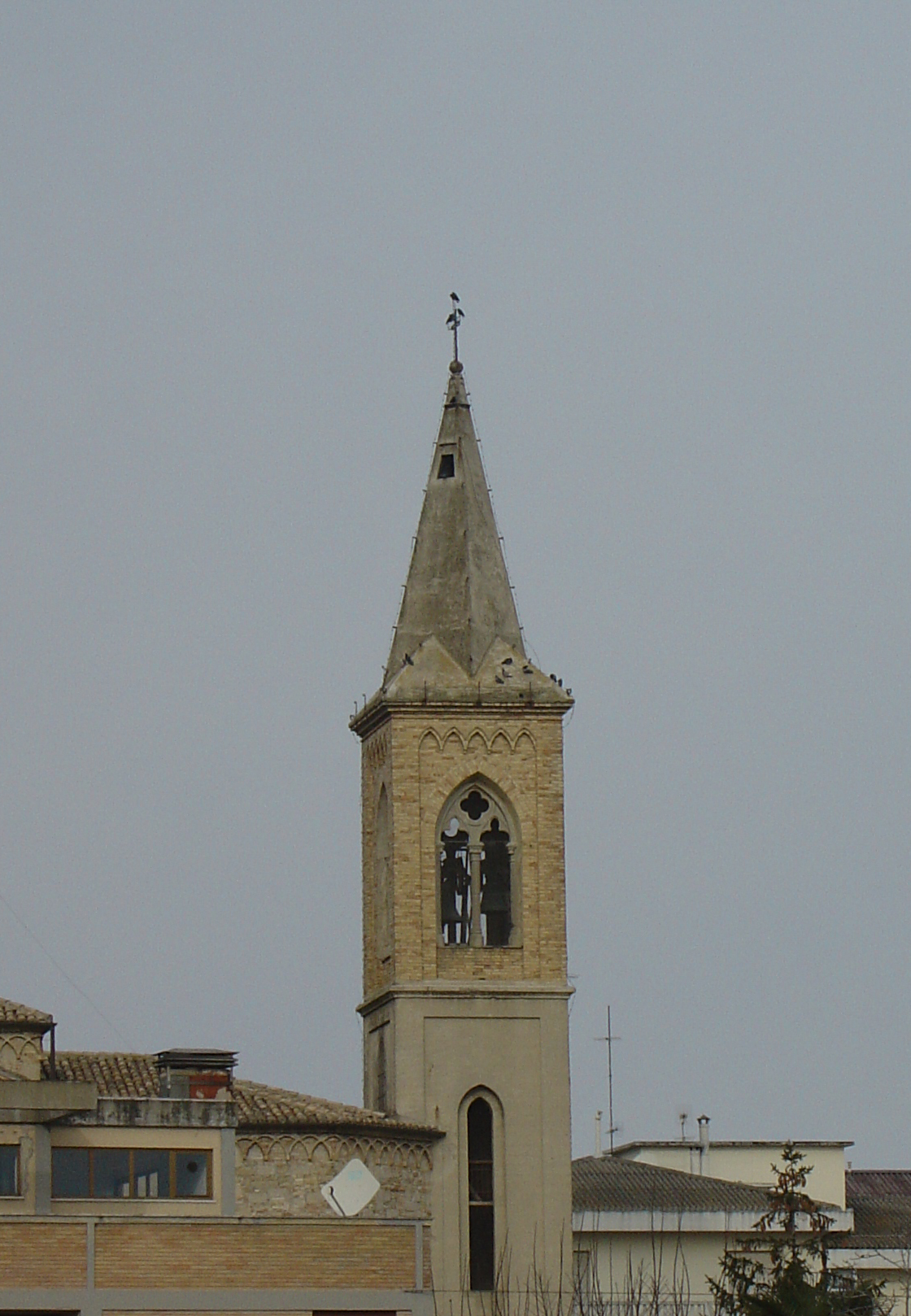 Campanile di S. Maria e S. Pietro Apostolo