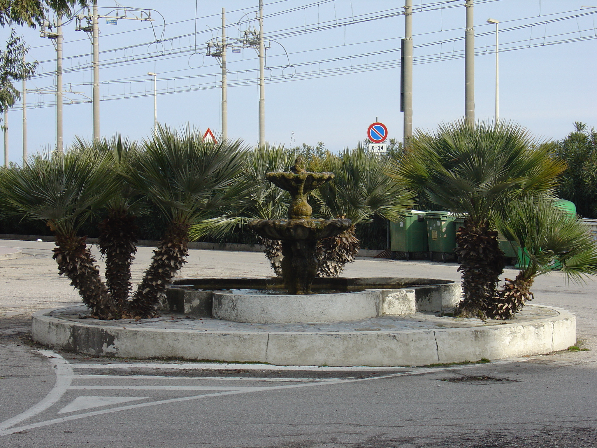 Fontana pubblica