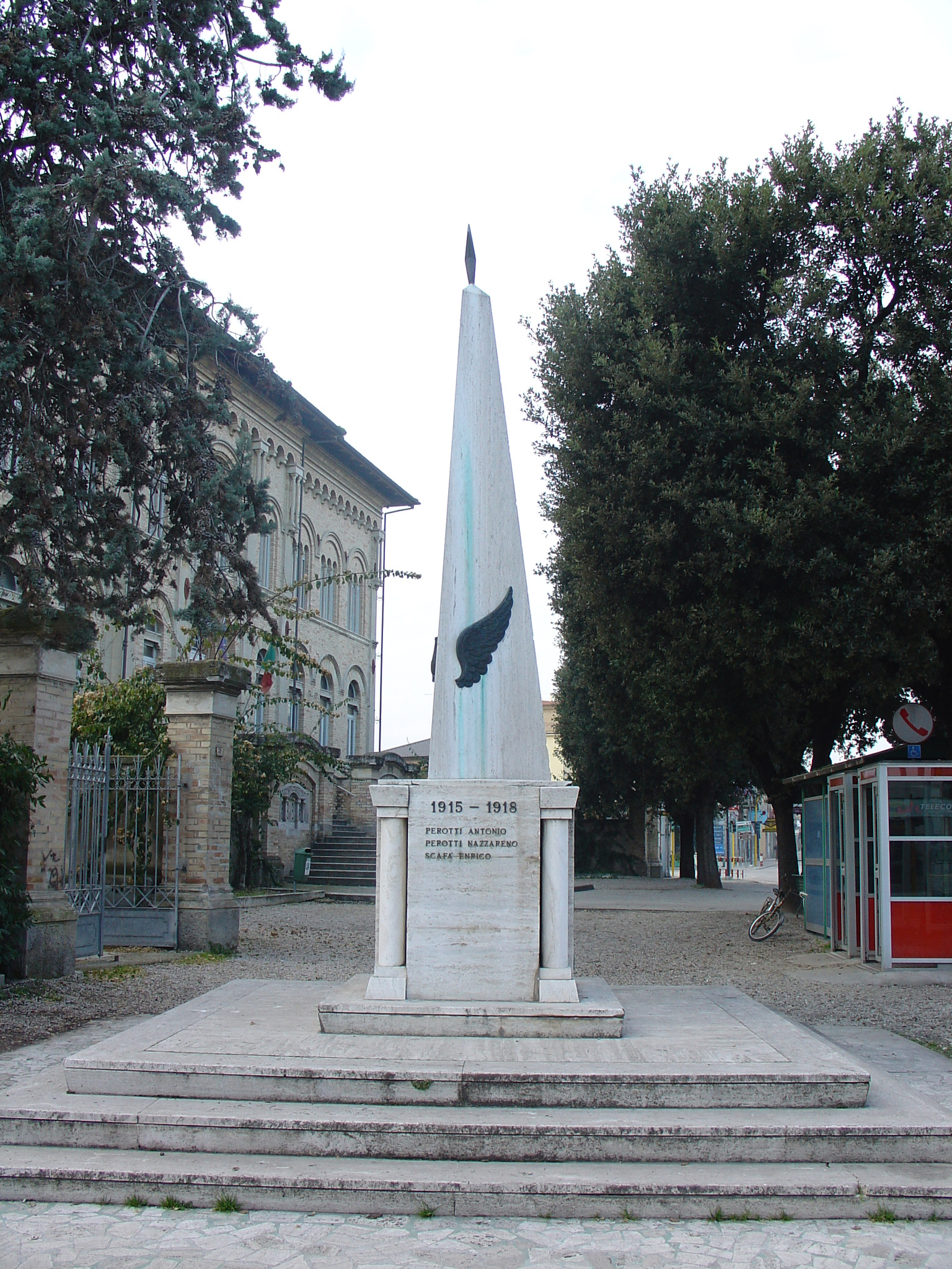 Monumento ai Caduti