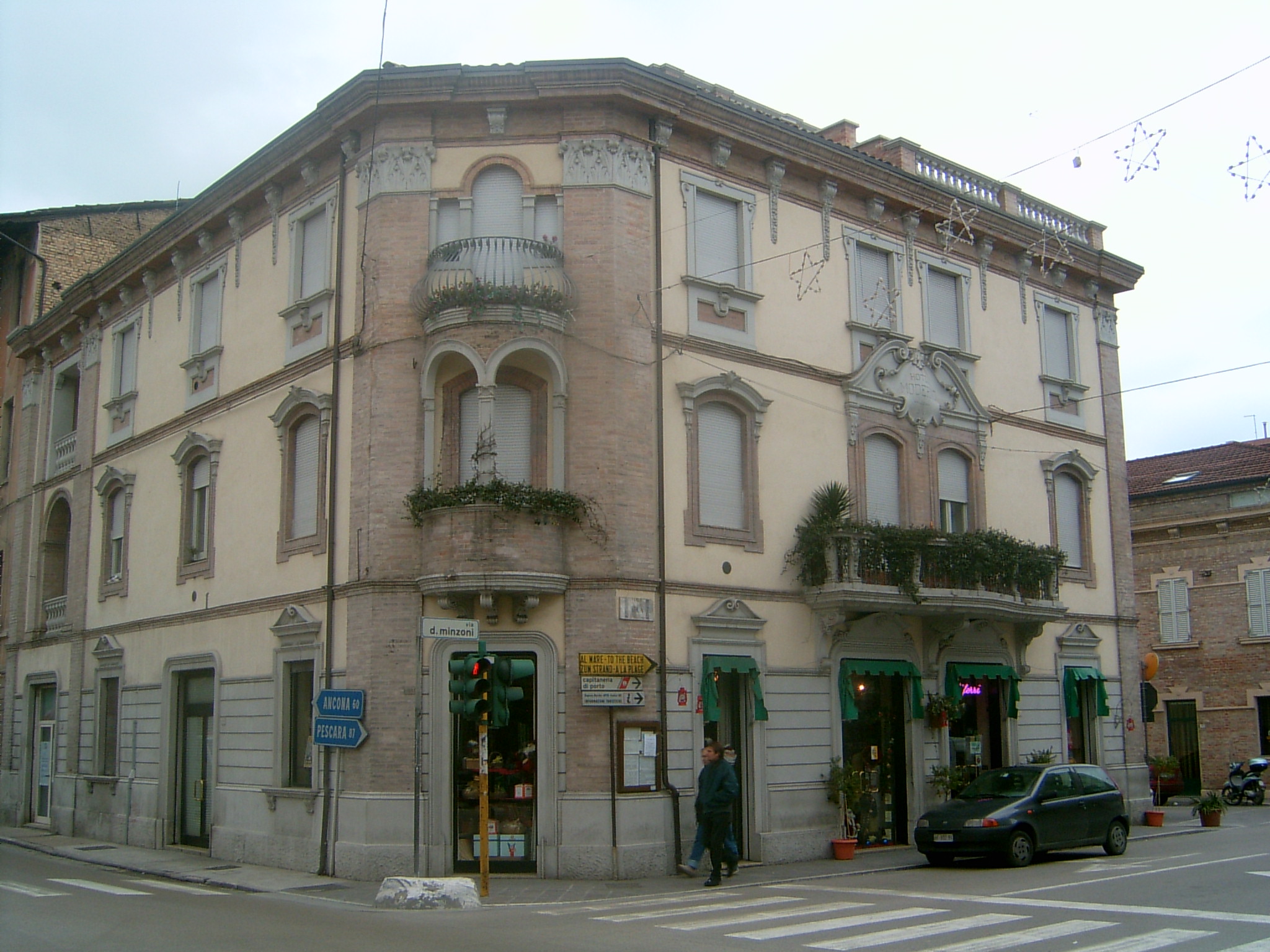 Hotel Moderno