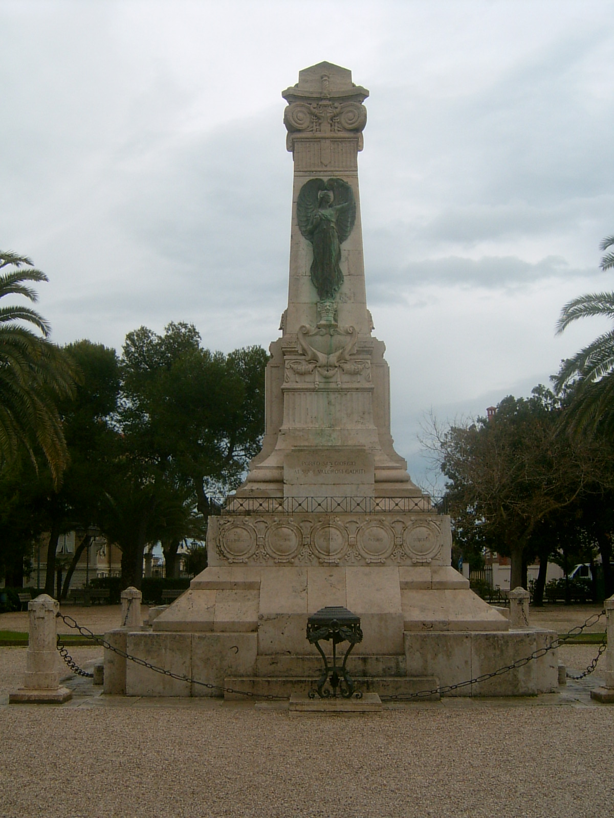 Monumento ai Caduti
