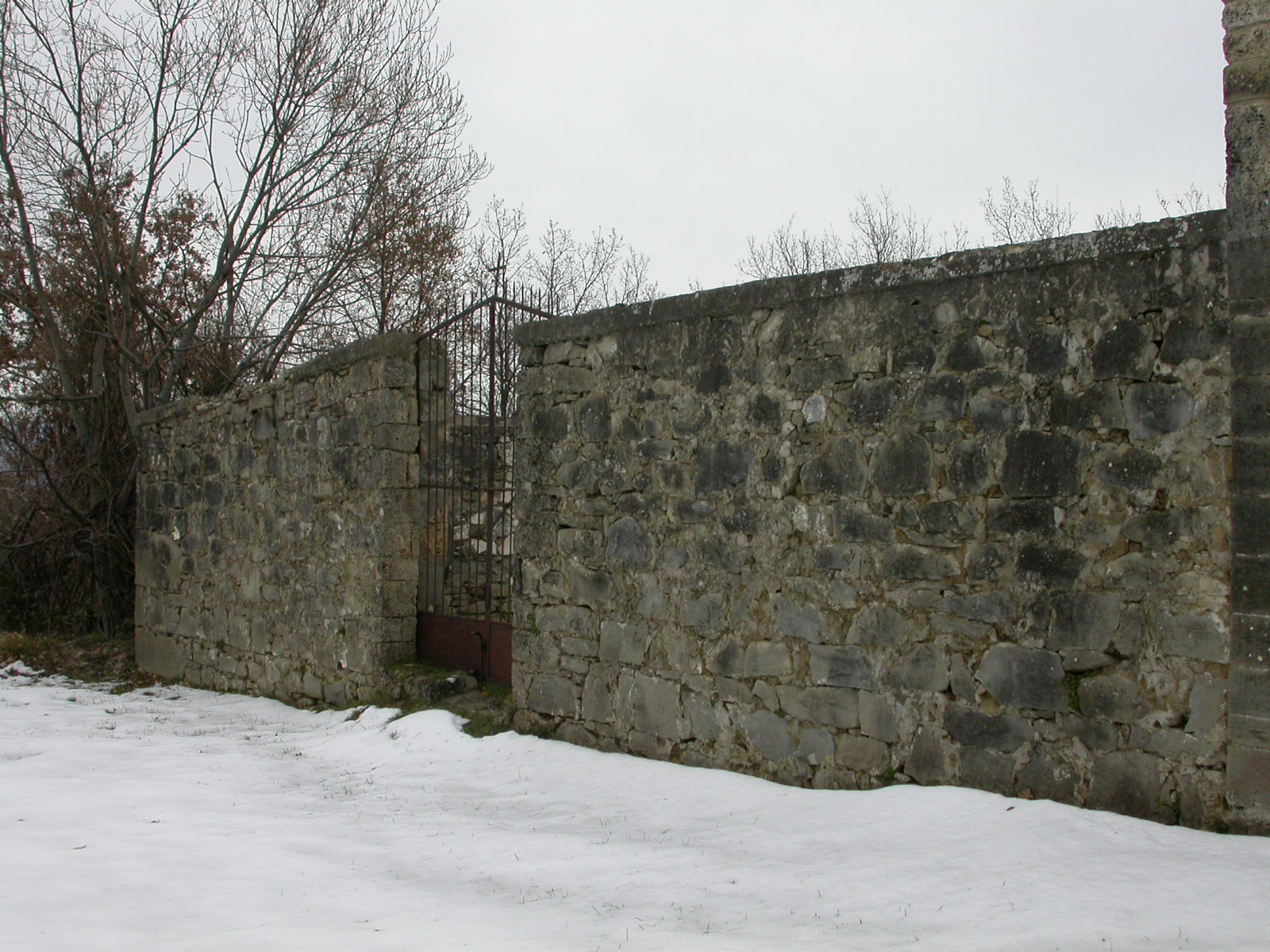 Cimitero comunale di Meschia
