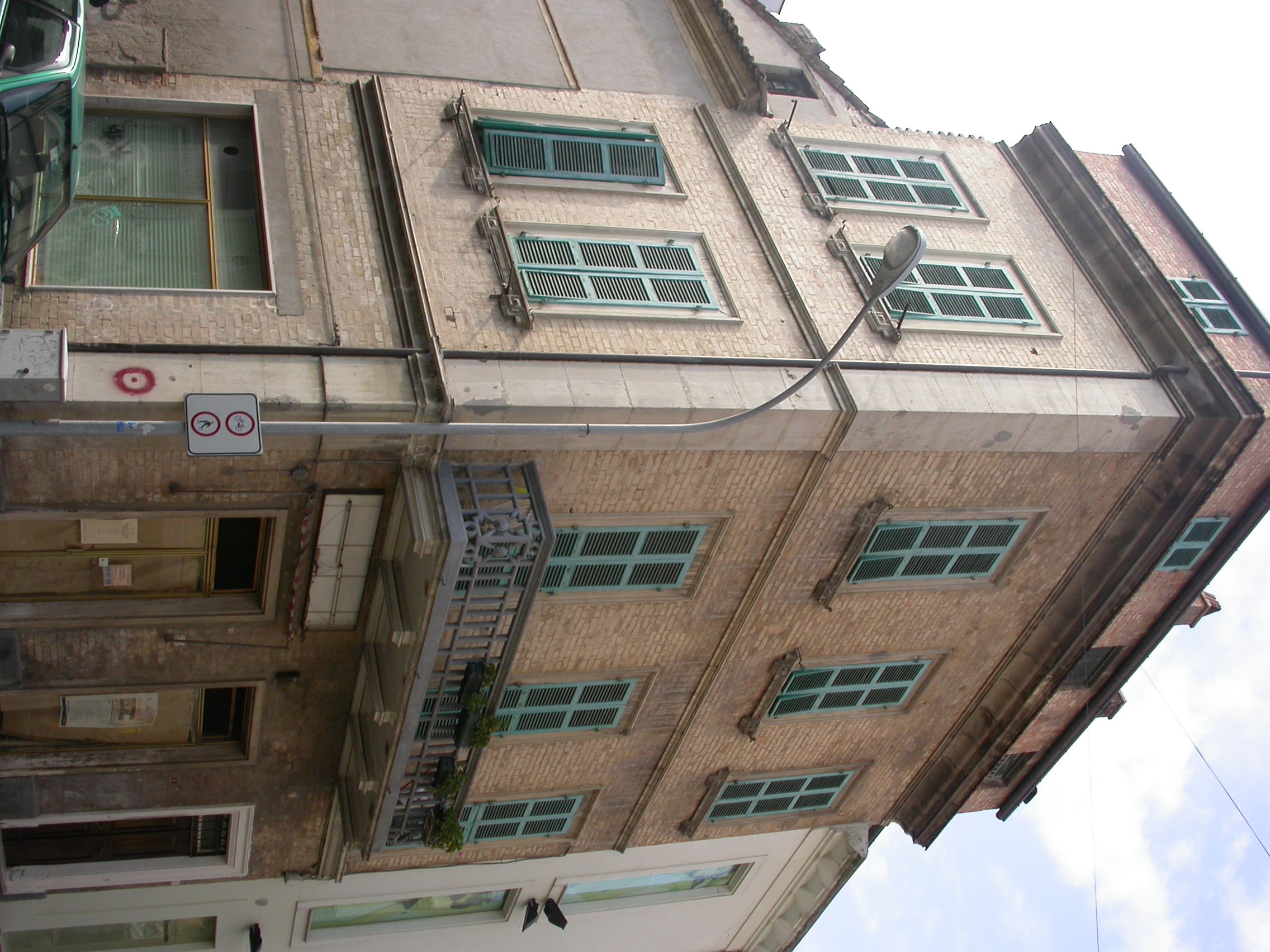 Casa a schiera in via Cairoli