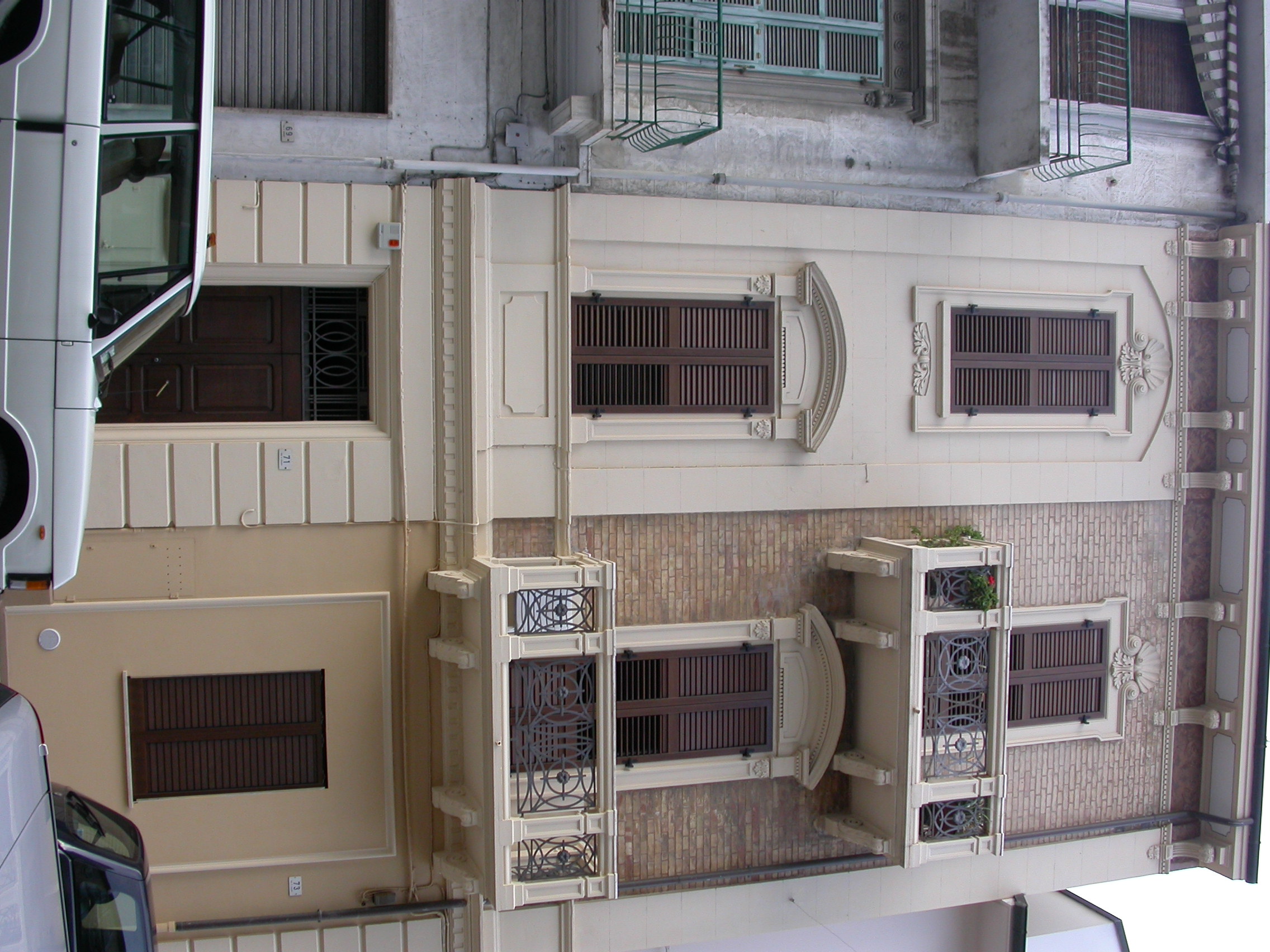 Casa a schiera in via Crispi