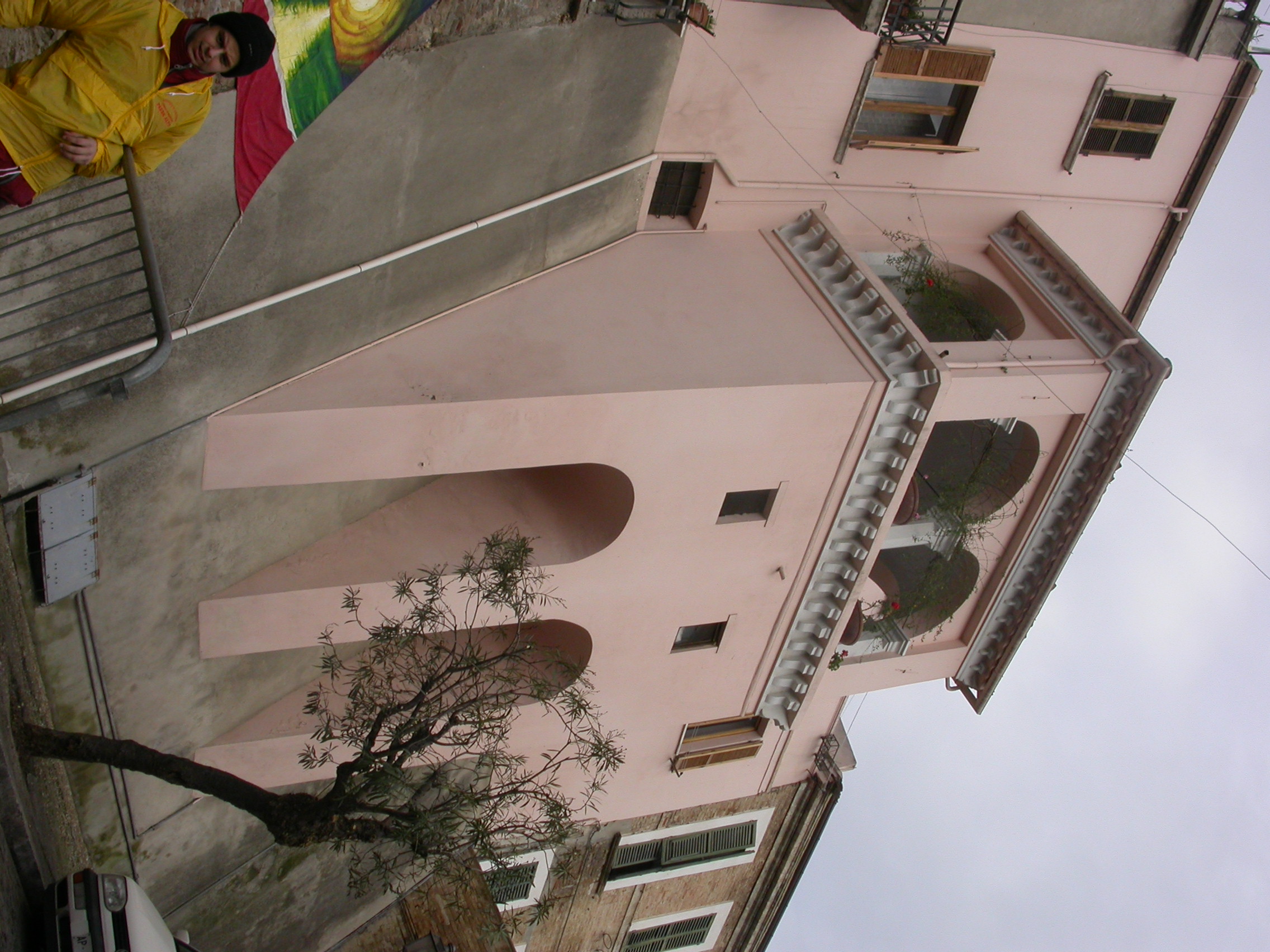 Loggia in via del Consolato