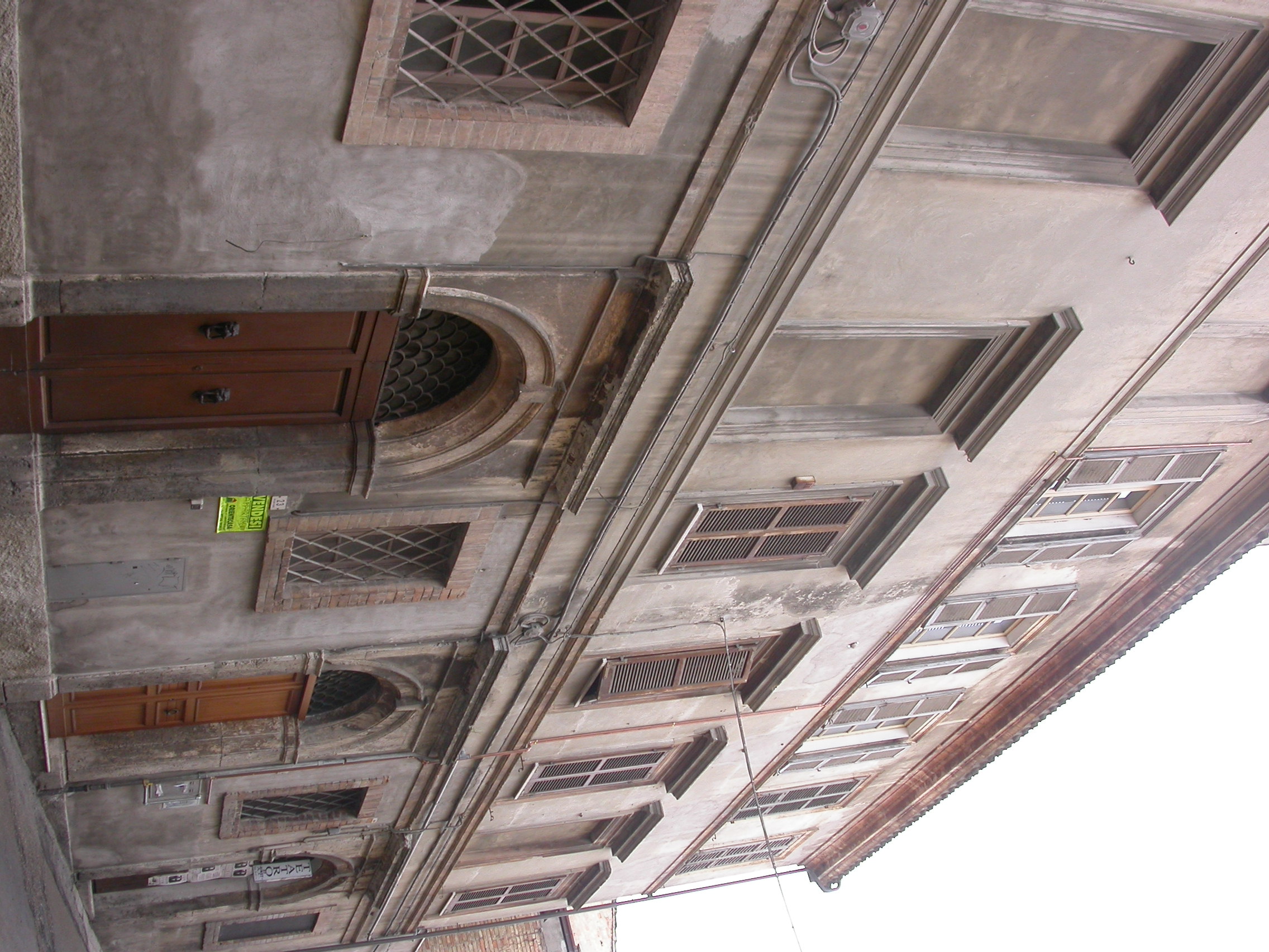 Palazzetto in via Fileni