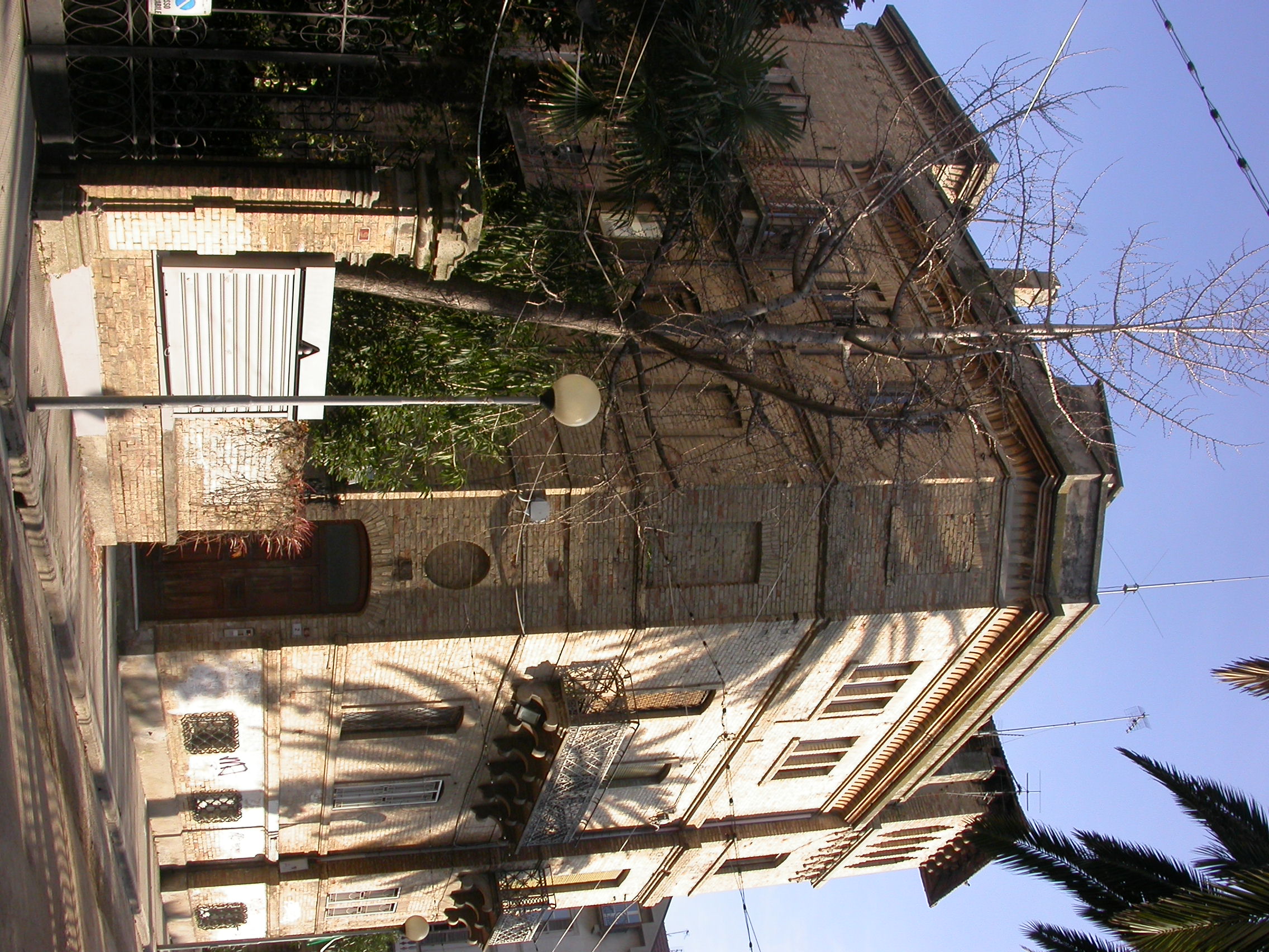 Palazzetto in via S. Maria Paolini
