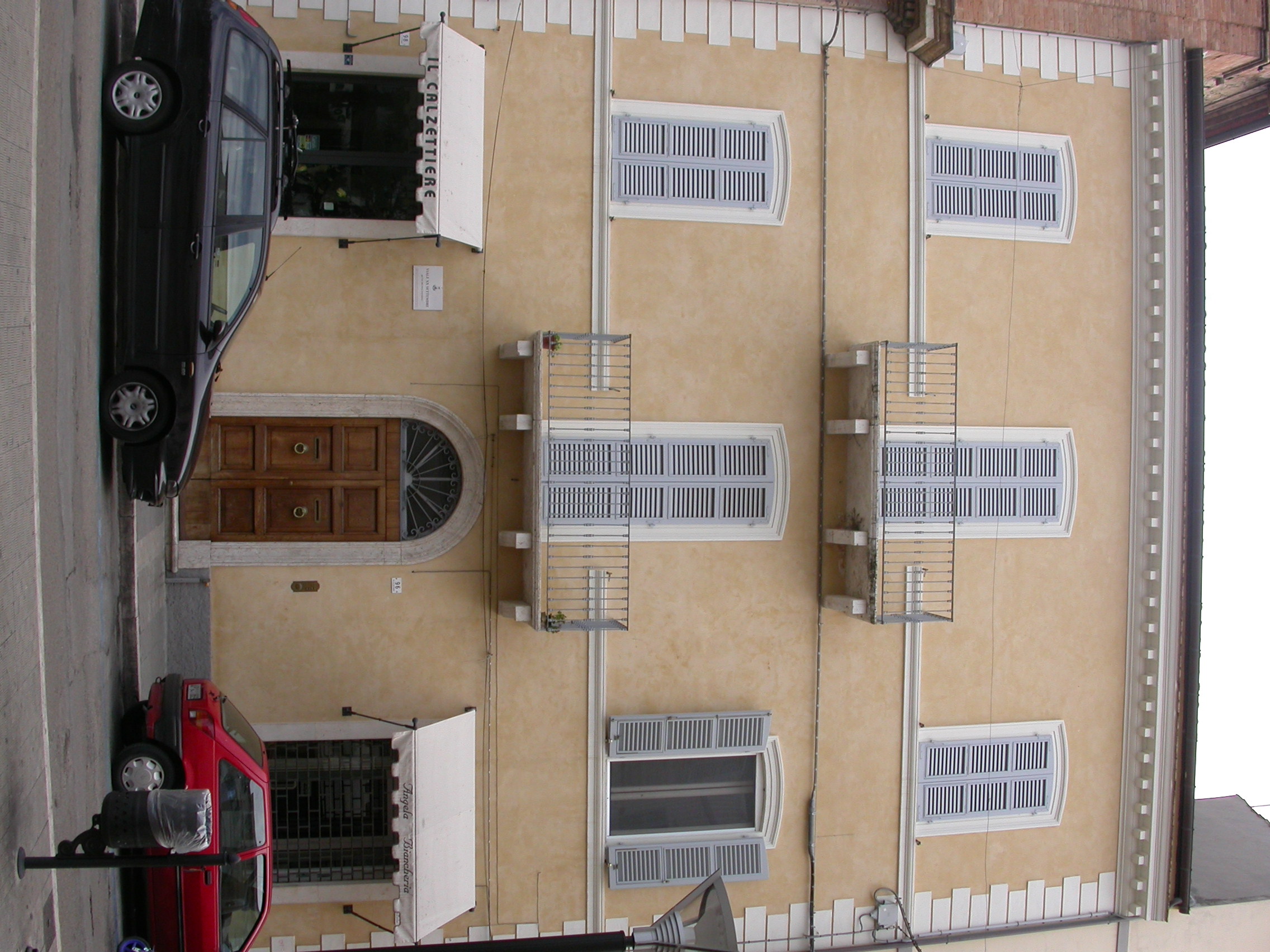 Palazzetto in via XX Settembre