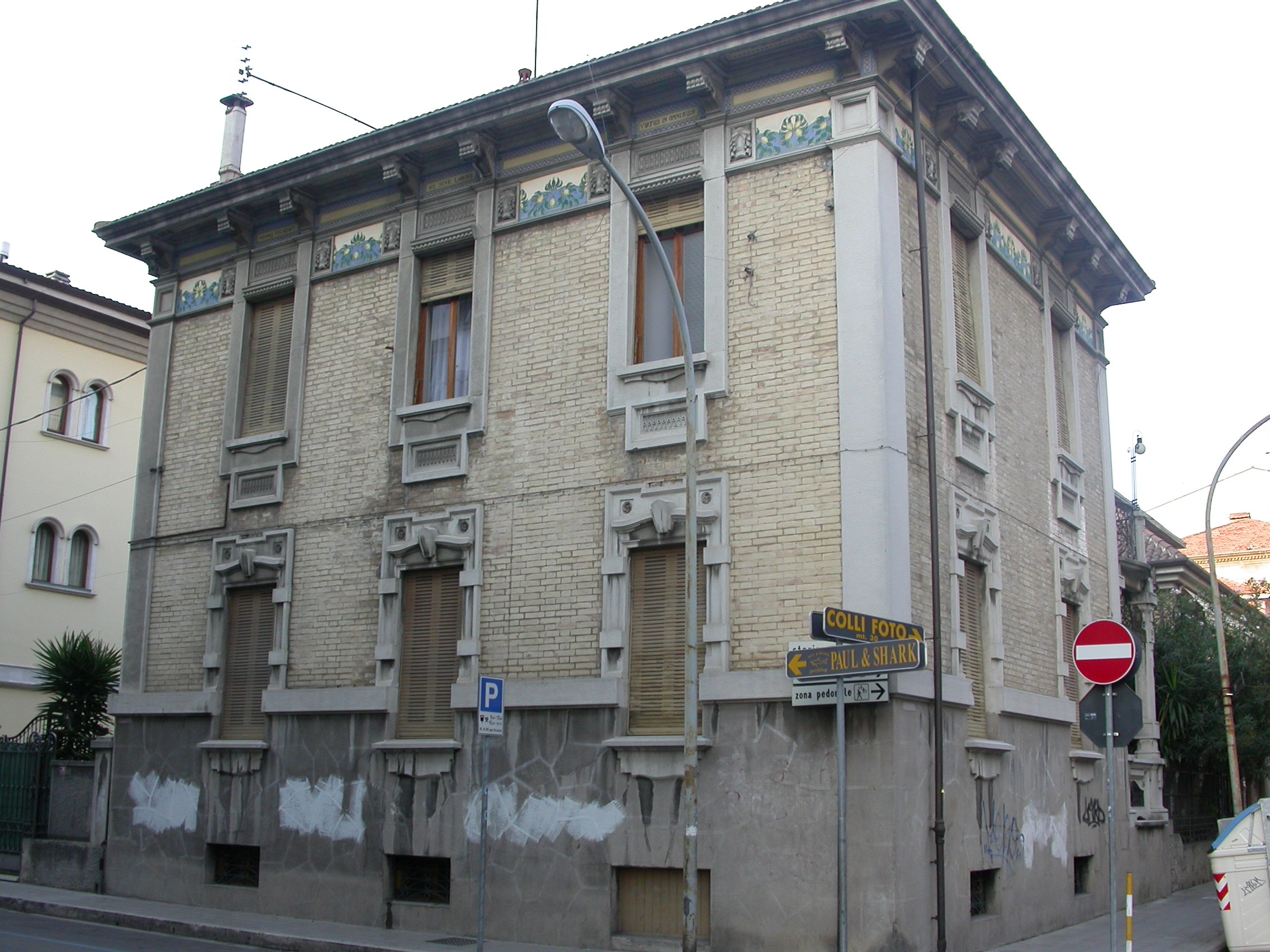 Villino in via Crispi
