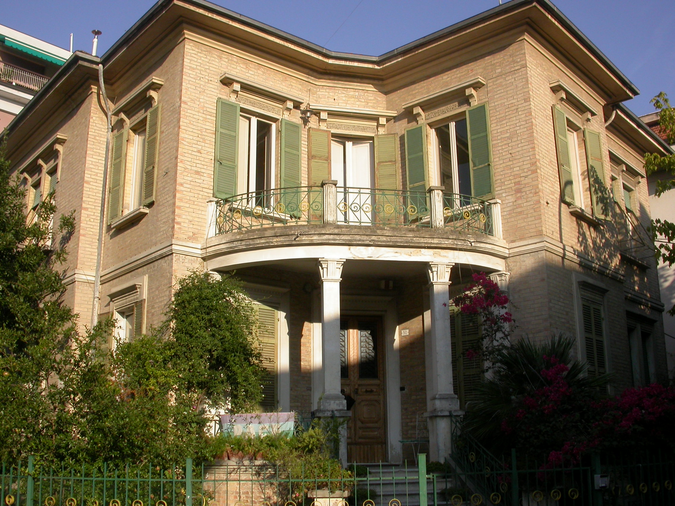 Villino in via Ugo Bassi