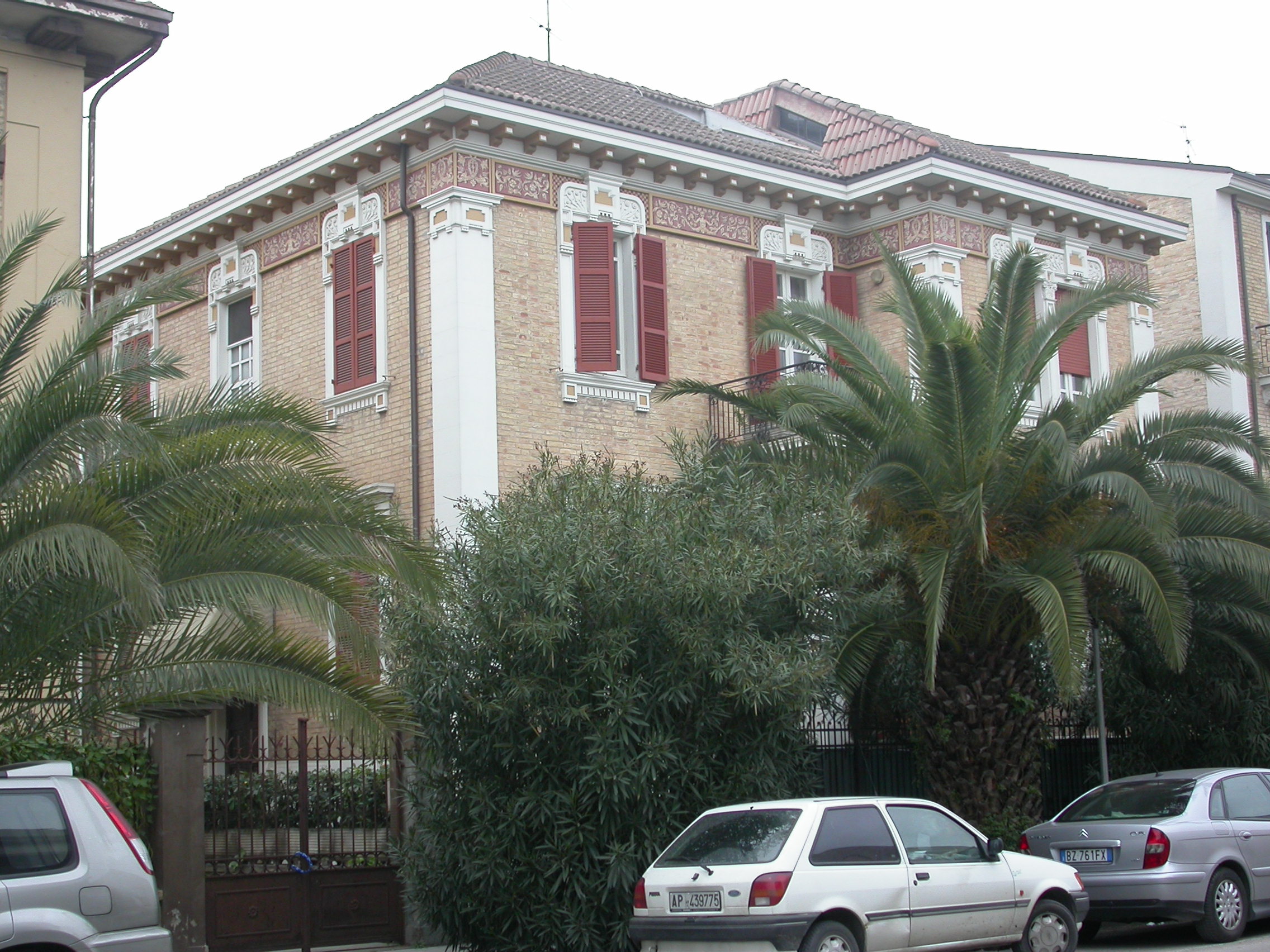 Villino in viale Colombo