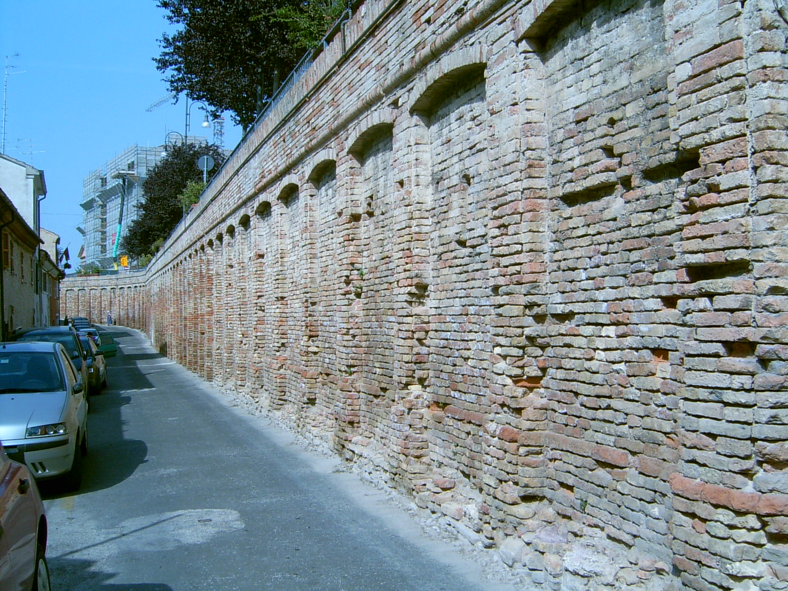 Muro di contenimento