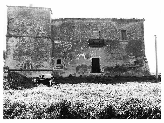 MASSERIA GIARDINO, gia' PALAZZO D'AVALOS