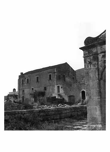 MASSERIA CON CASINO S. RESTITUTA