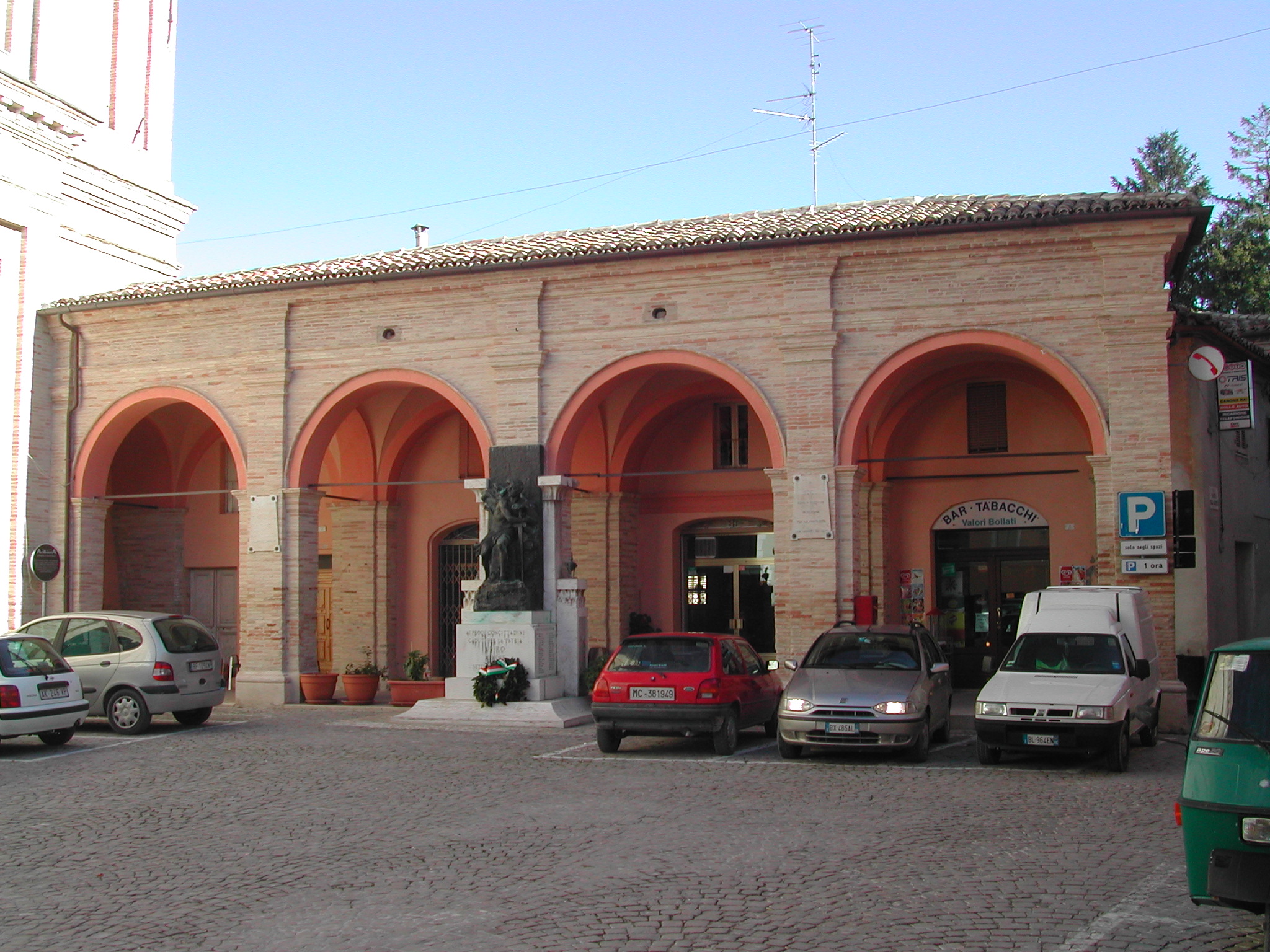 Loggiato pubblico
