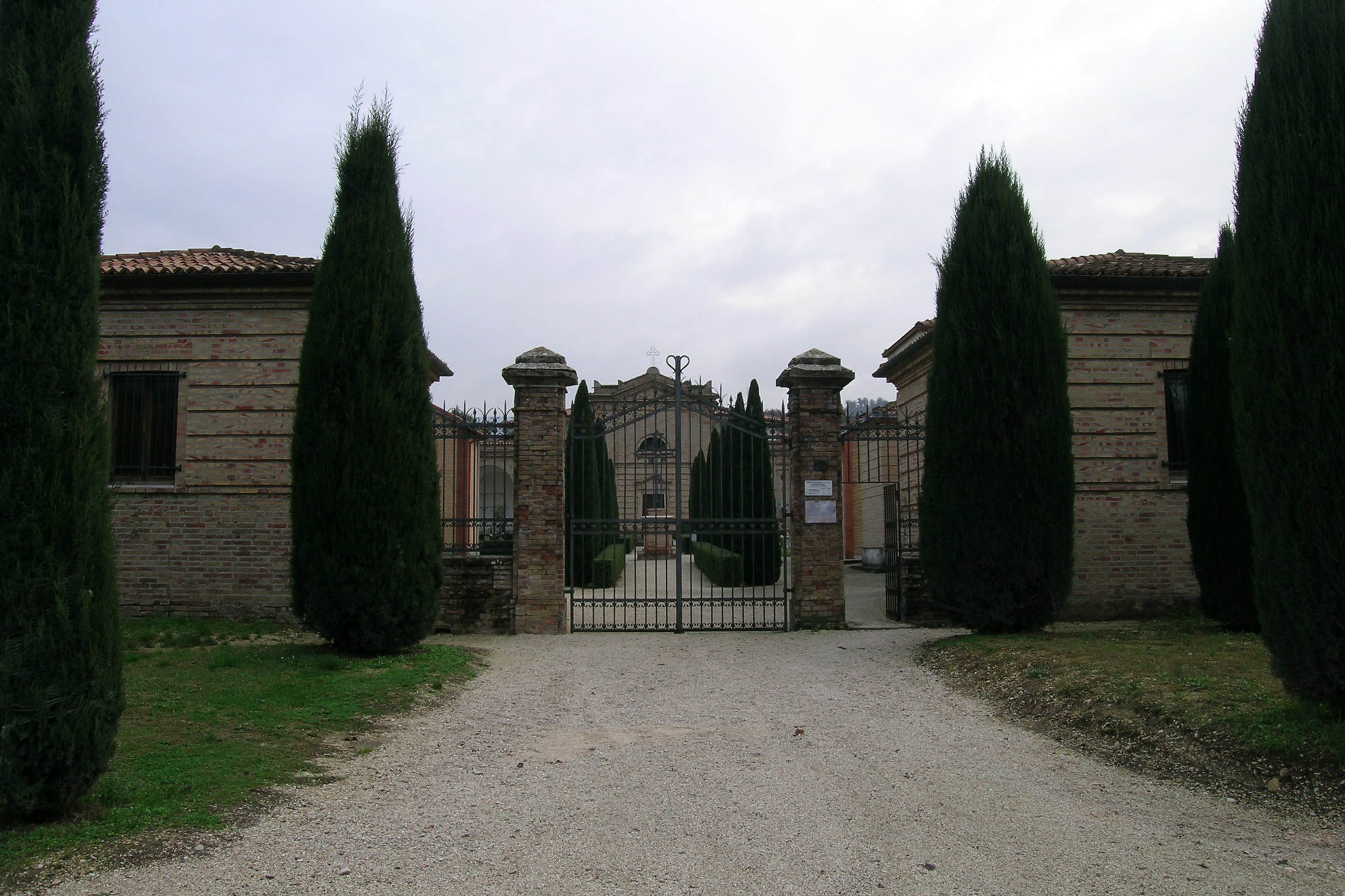 Cimitero comunale di Castelraimondo