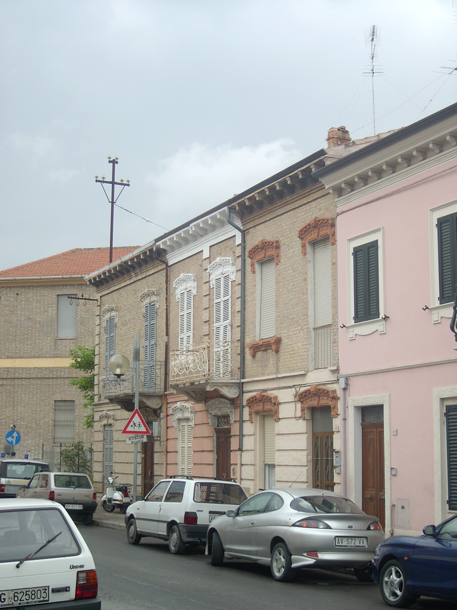 Case a schiera di via Garibaldi