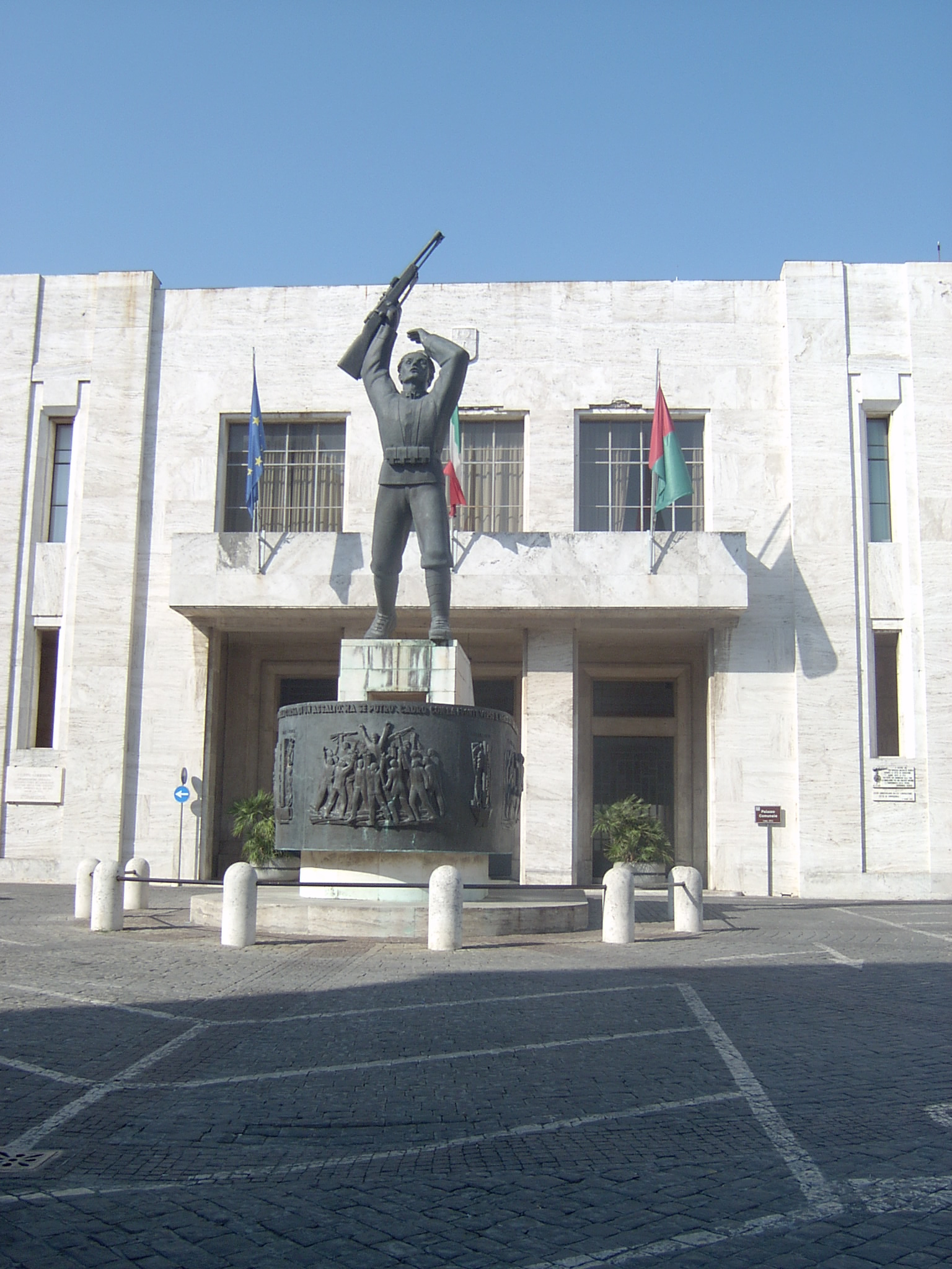 Monumento a Filippo Corridoni