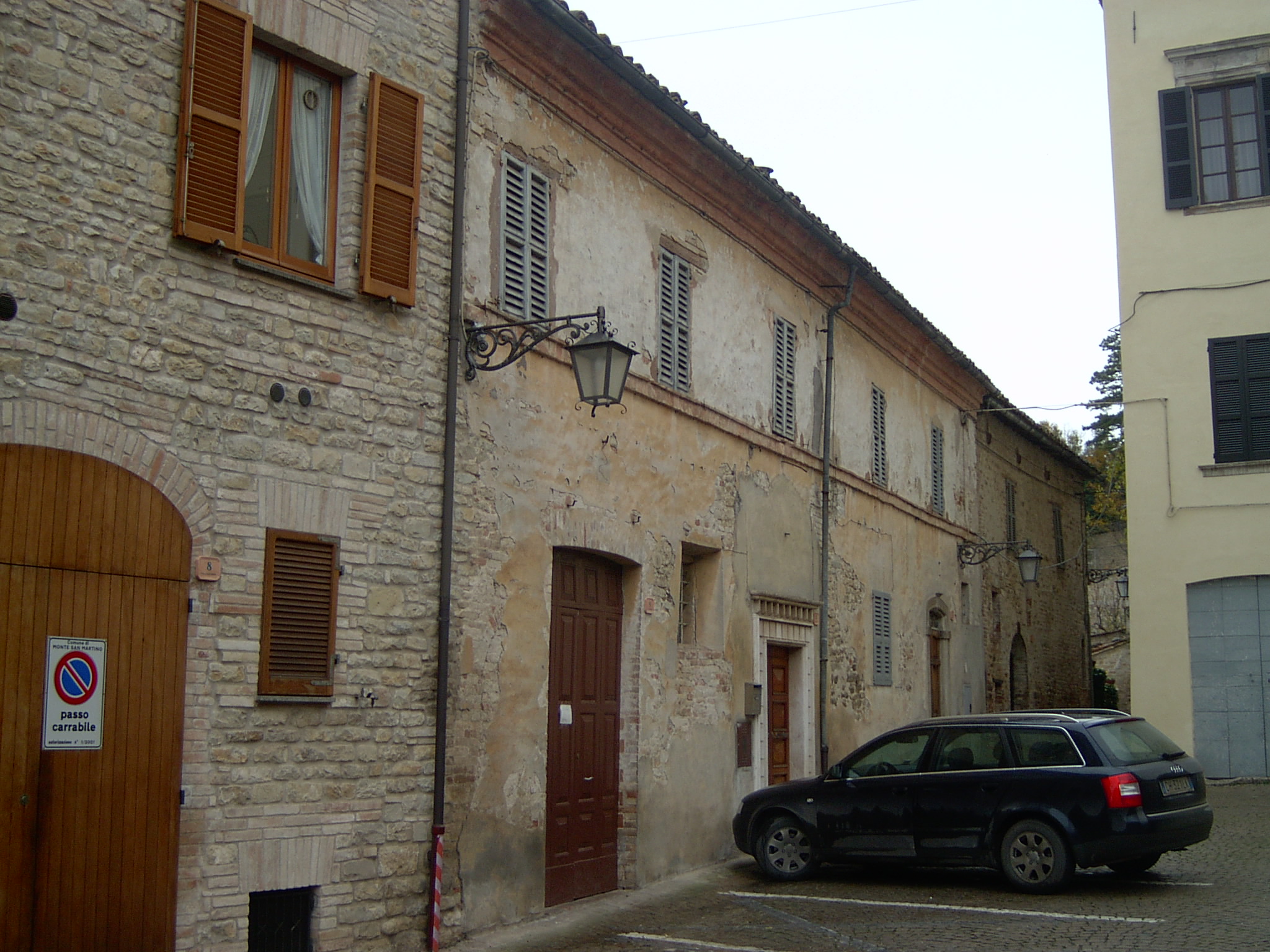 Case a schiera