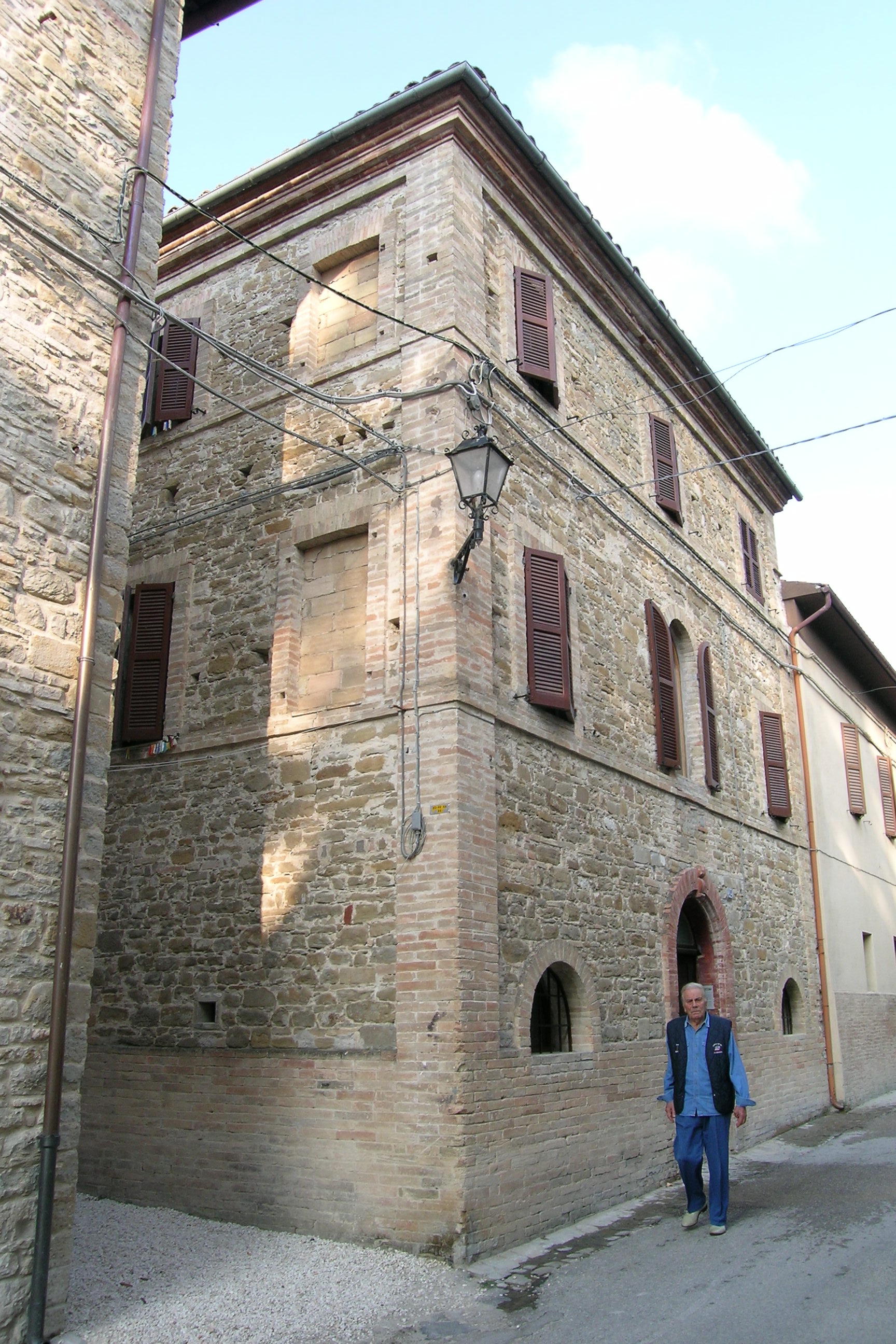 Palazzetto di appartamenti