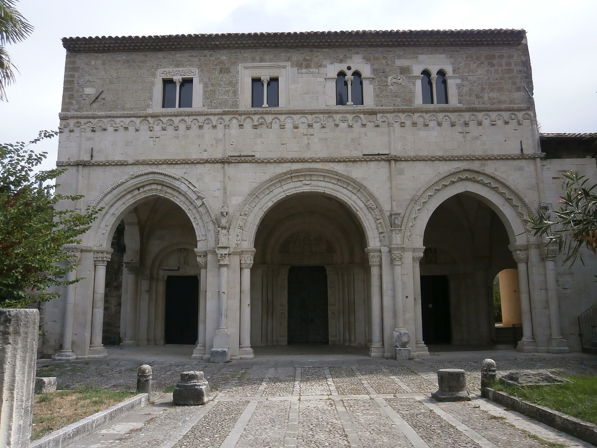 abbazia di San Clemente a Casauria